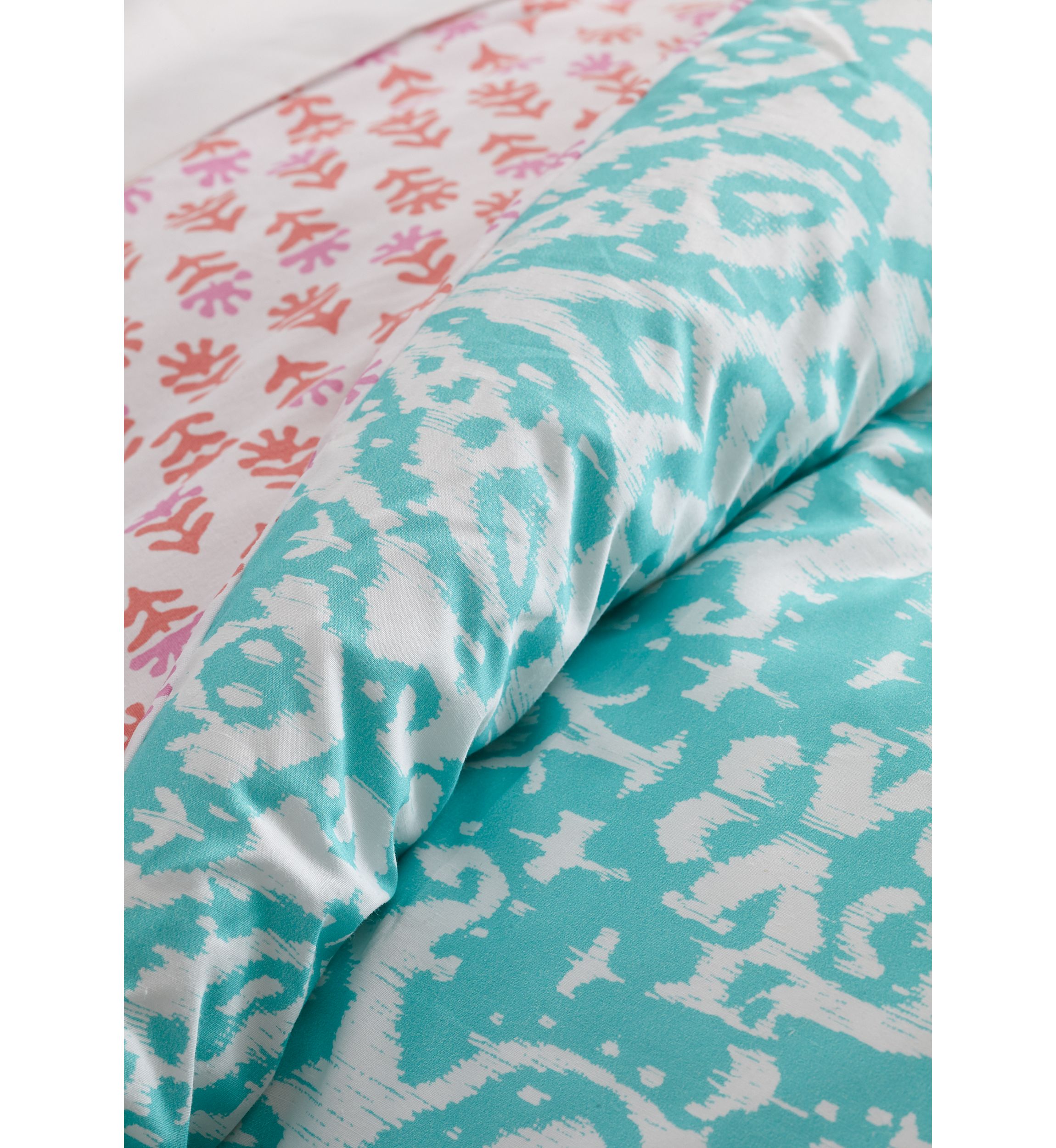 3 Piece Age of Aquarius Comforter Set