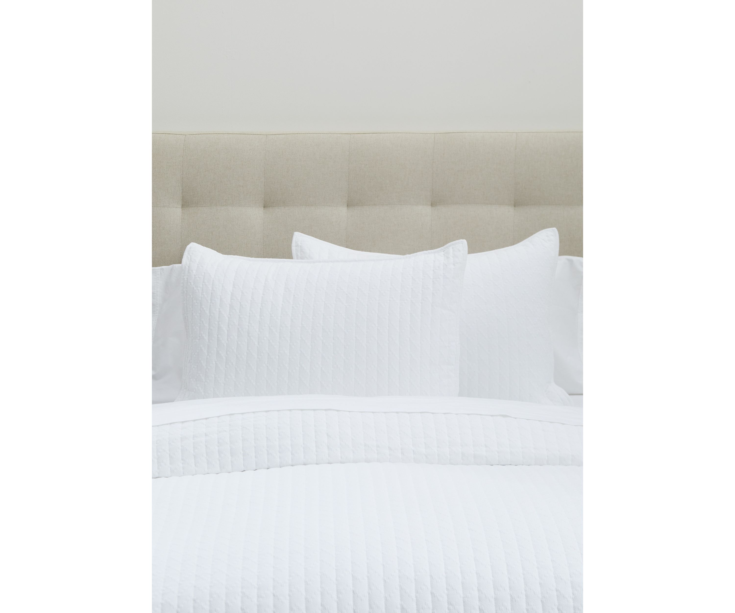 Bleached Tees 3-Piece Cotton Quilt Set