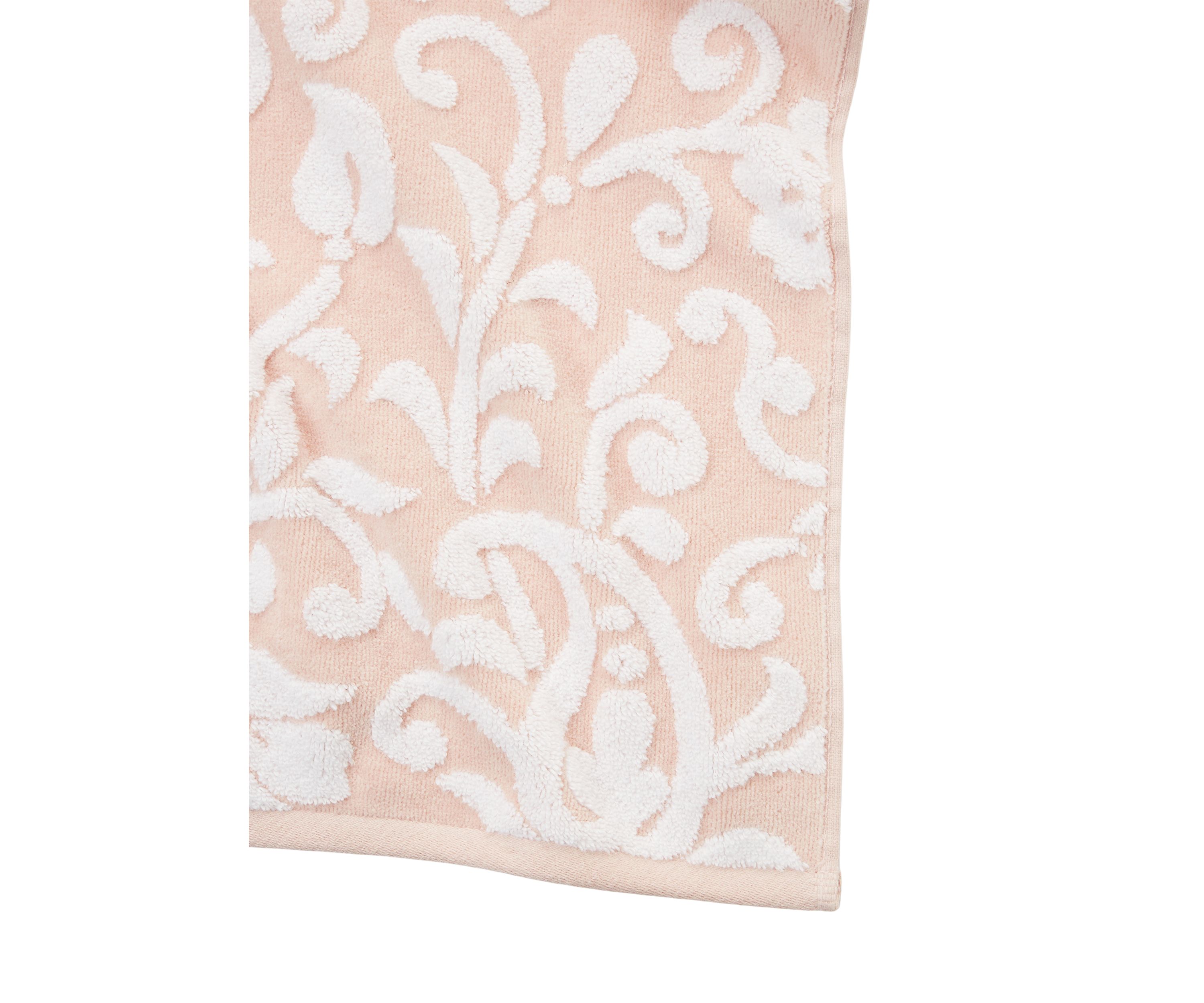 Heirloom Collection Bath Towel
