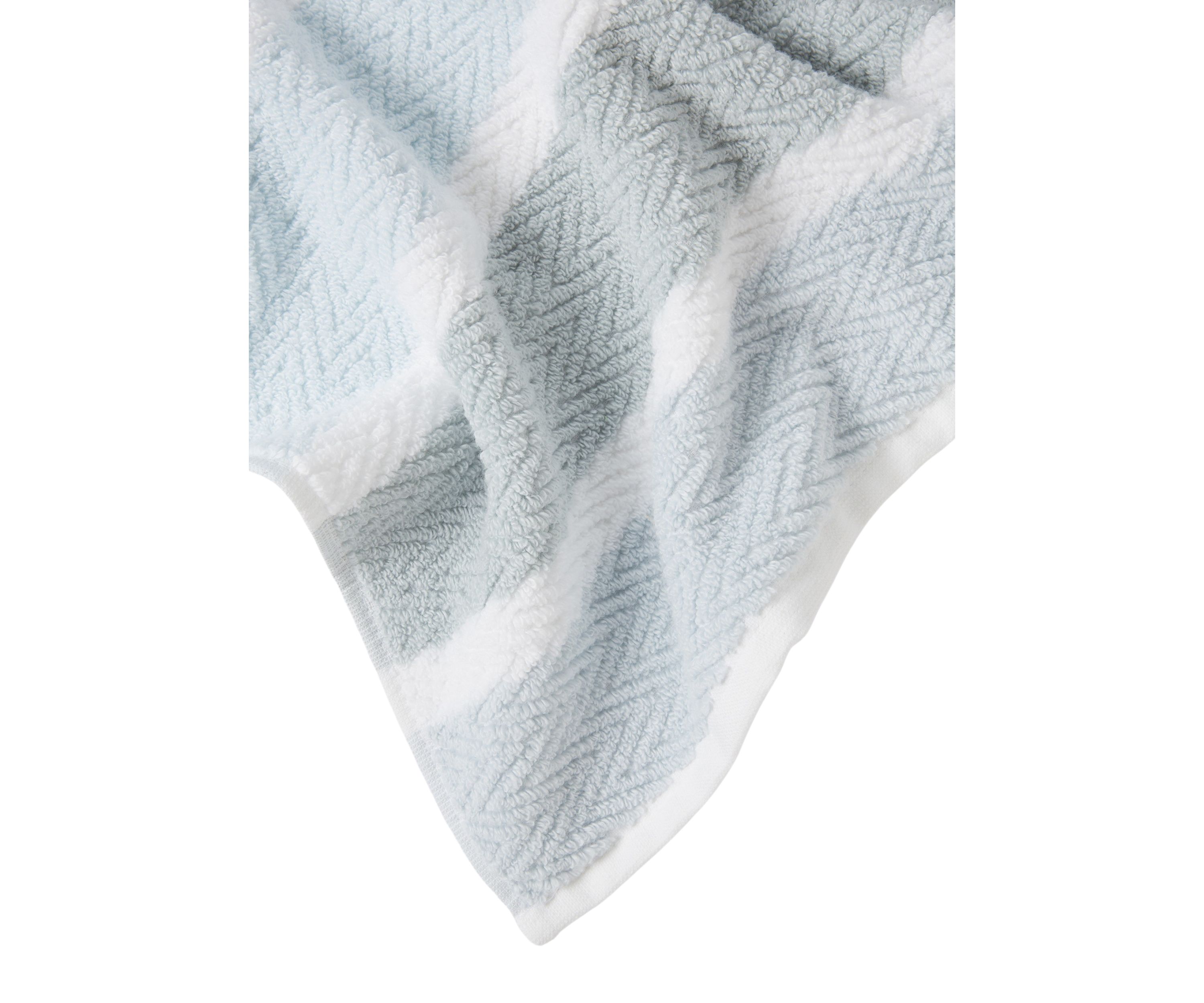 Everyday Montegue Stripe Bath Towel