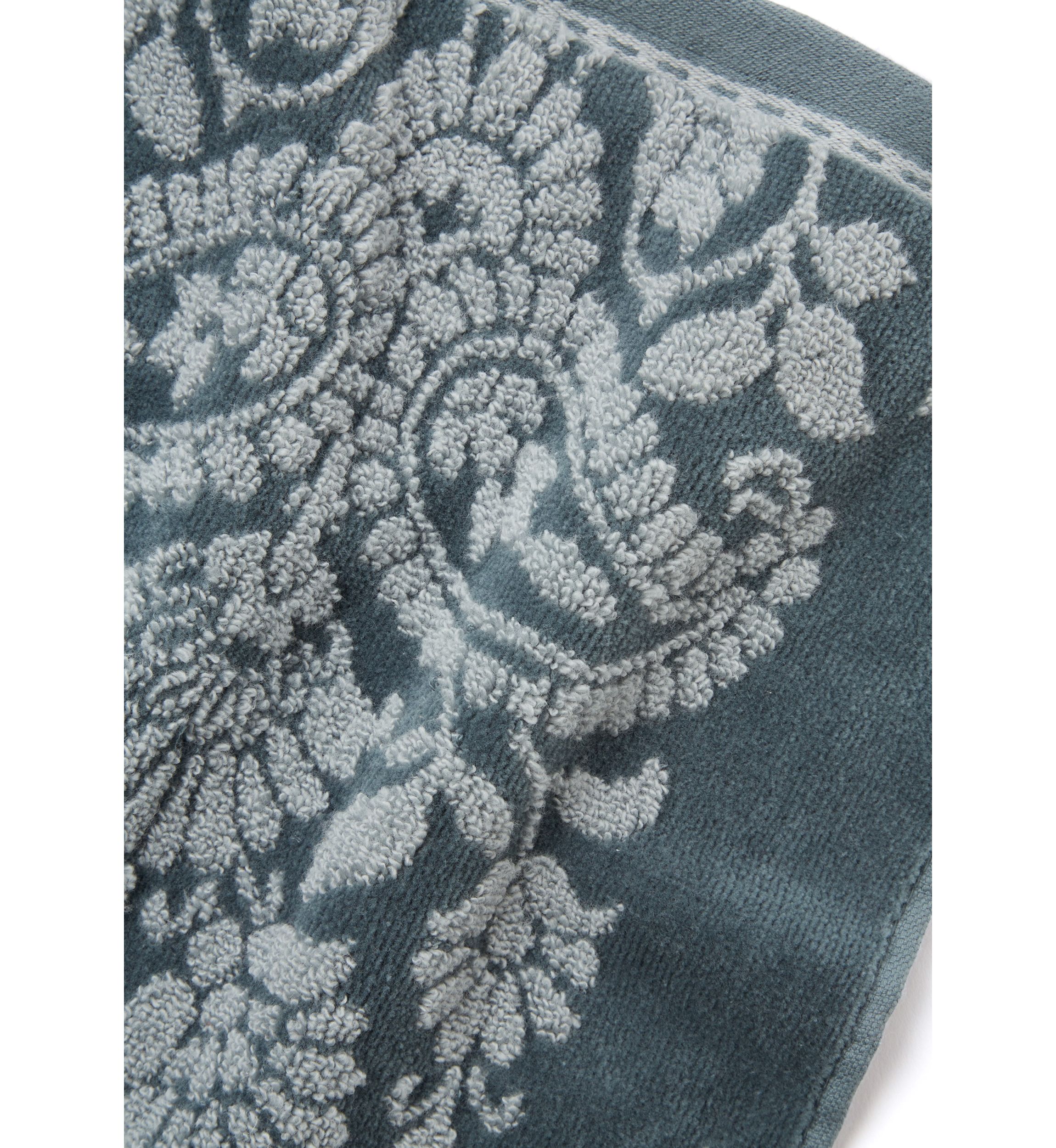 Pashmina Bath Towel Collection
