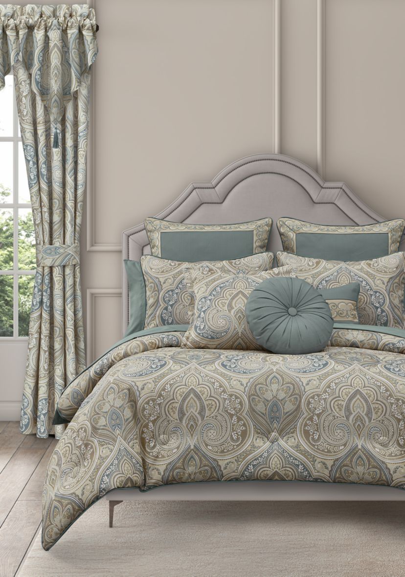 Marco King Comforter Set