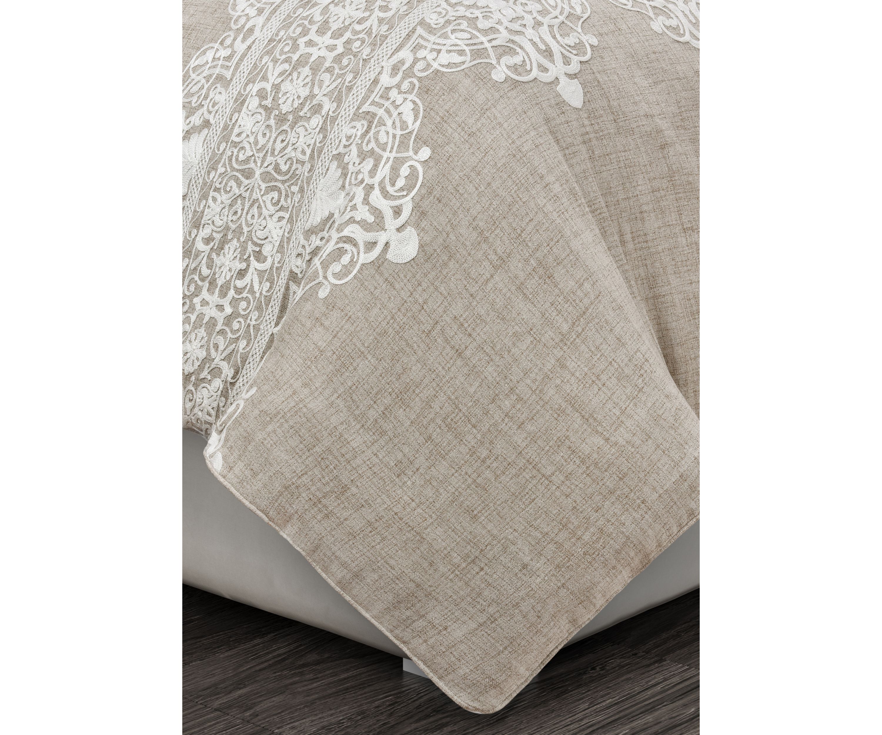 Lacey 3 Piece Comforter Set