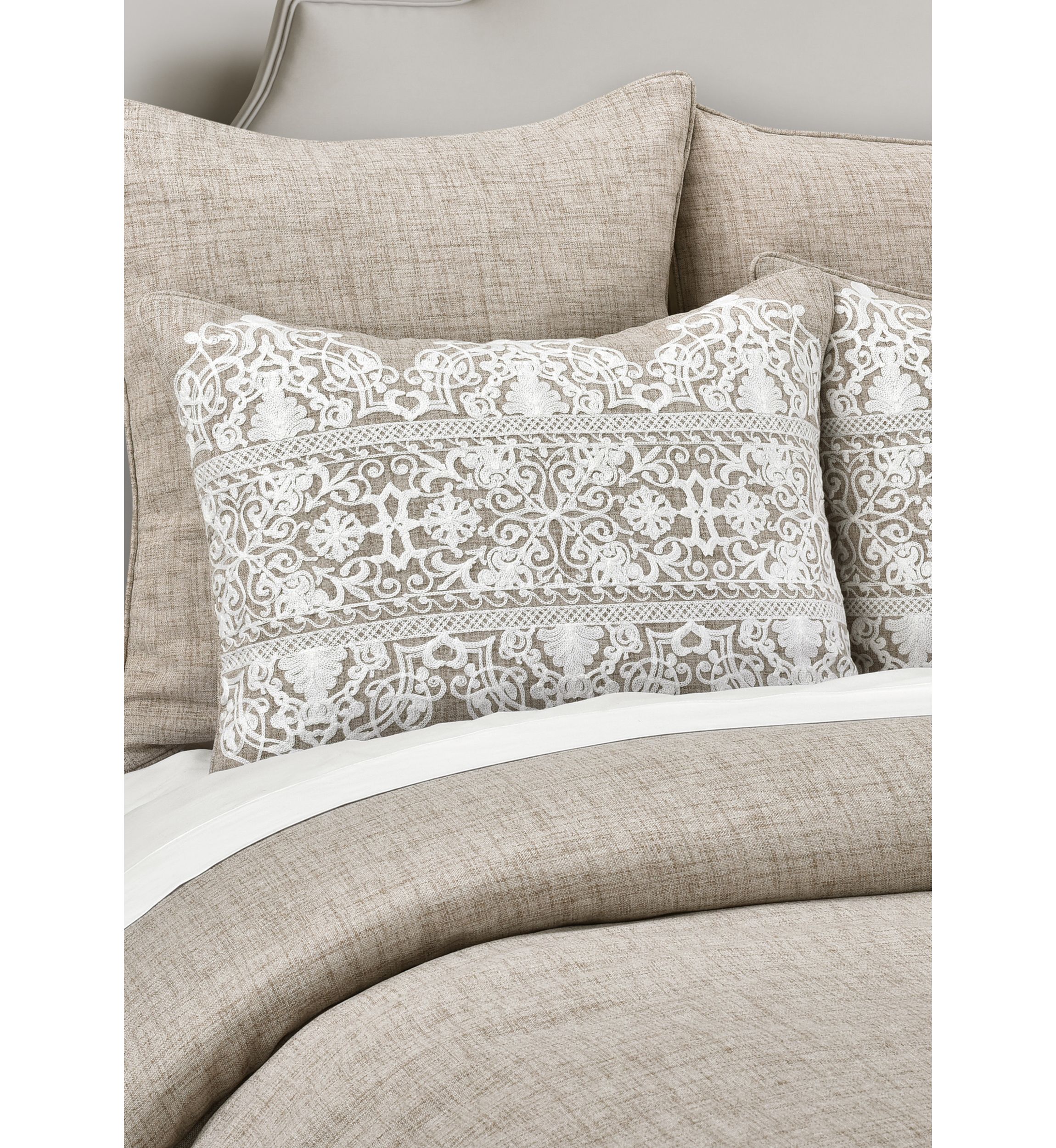 Lacey 3 Piece Comforter Set