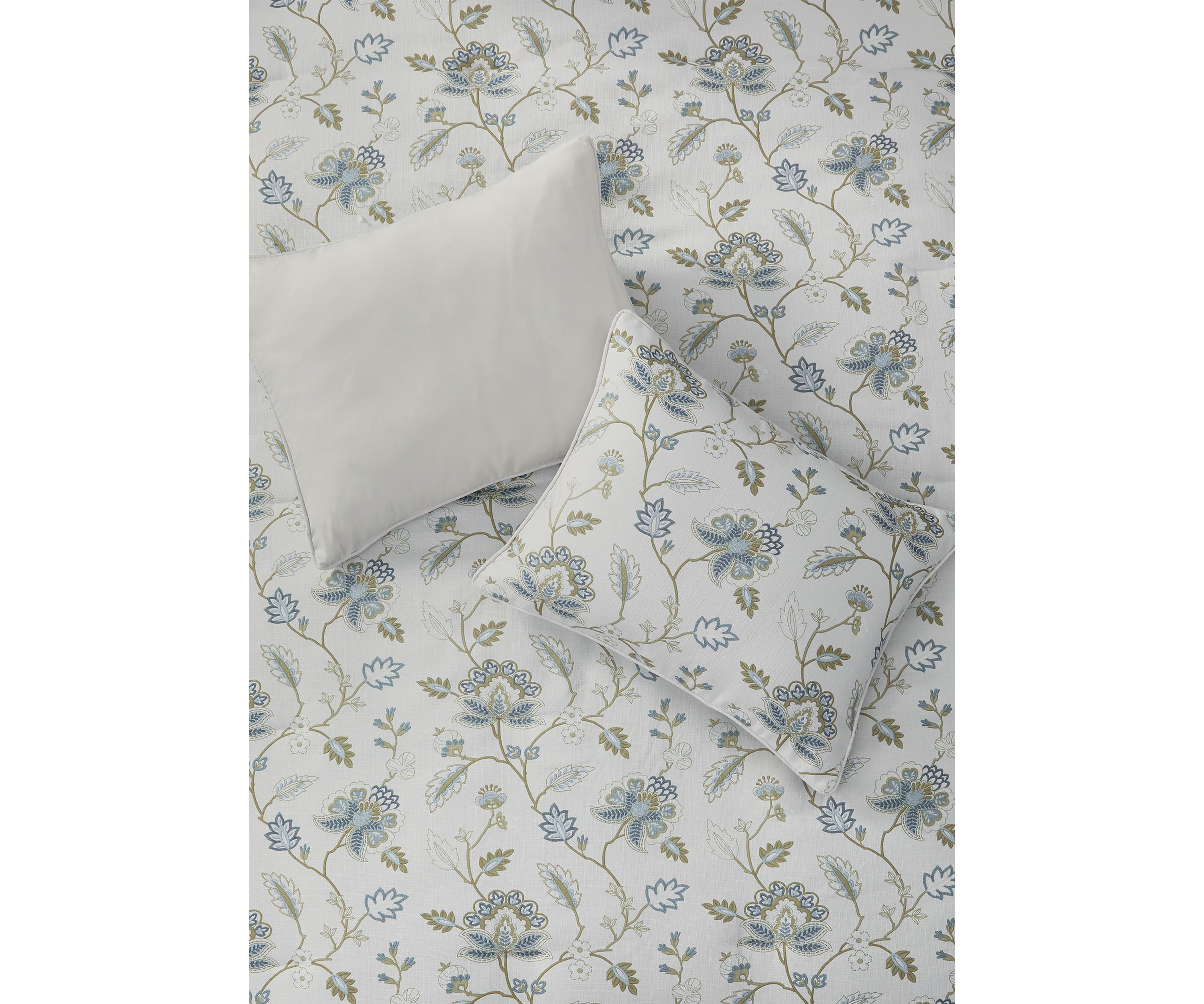 Mara Queen Comforter Set