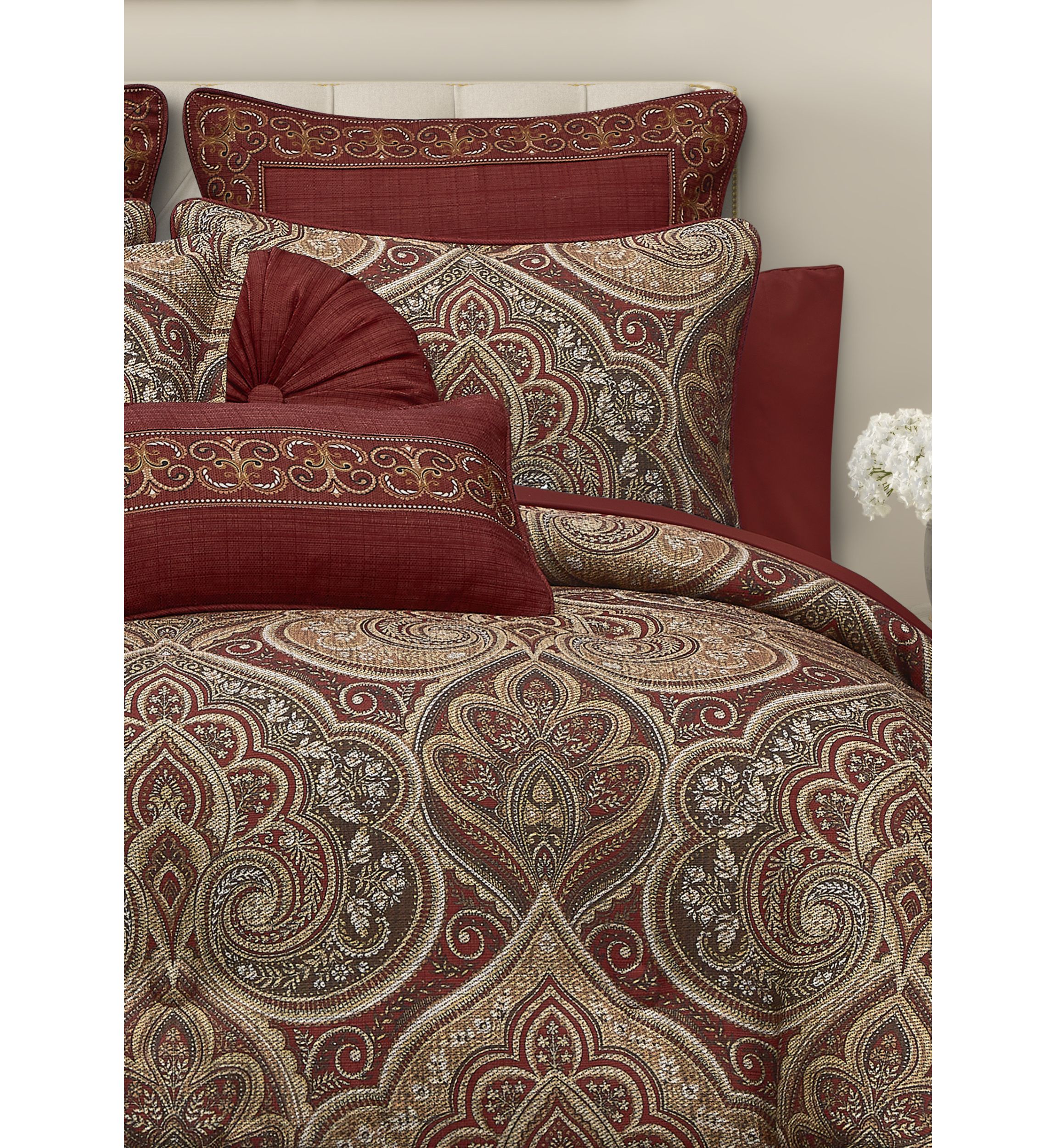 Marcel Comforter Set