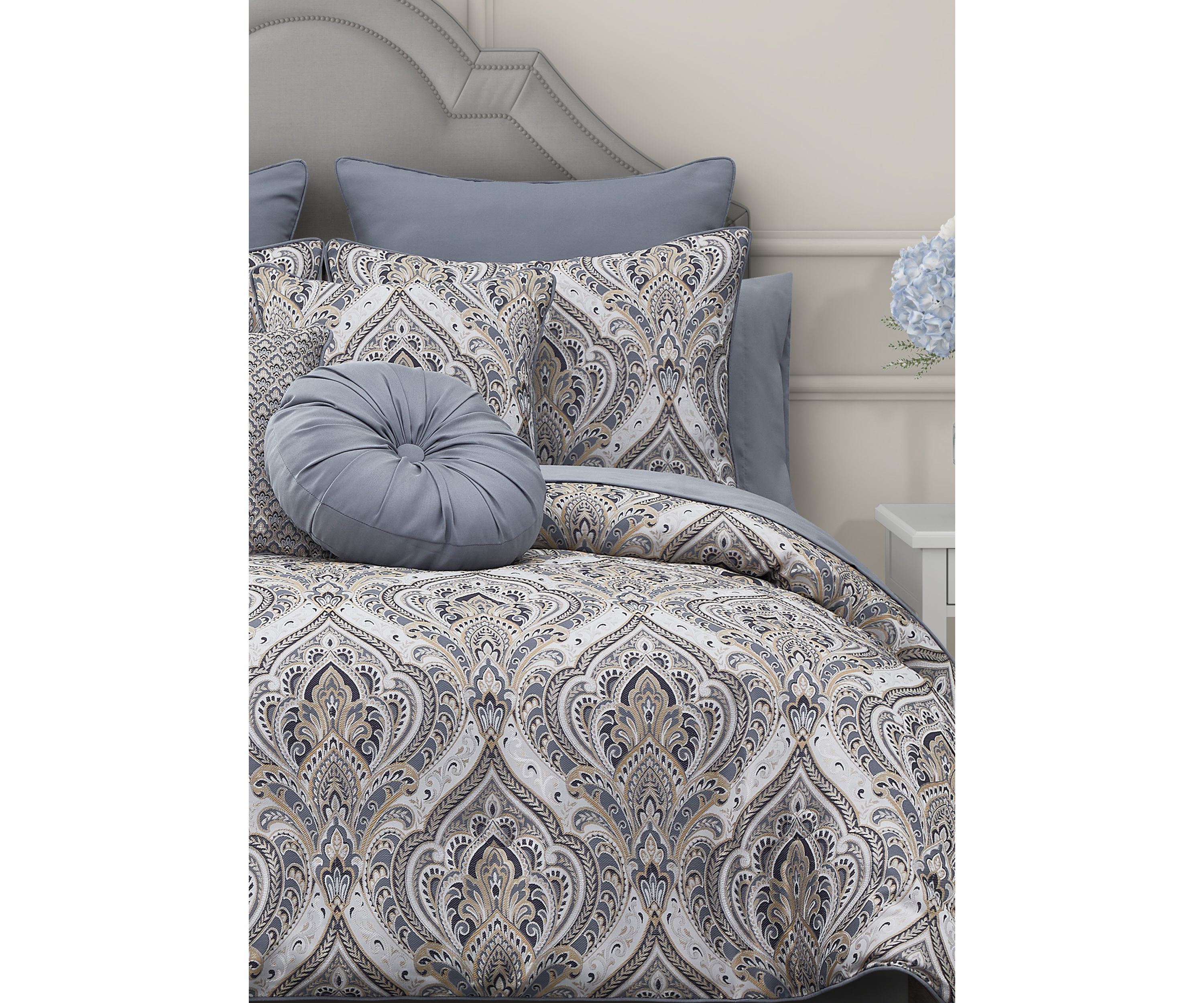 Melbourne King Comforter Set