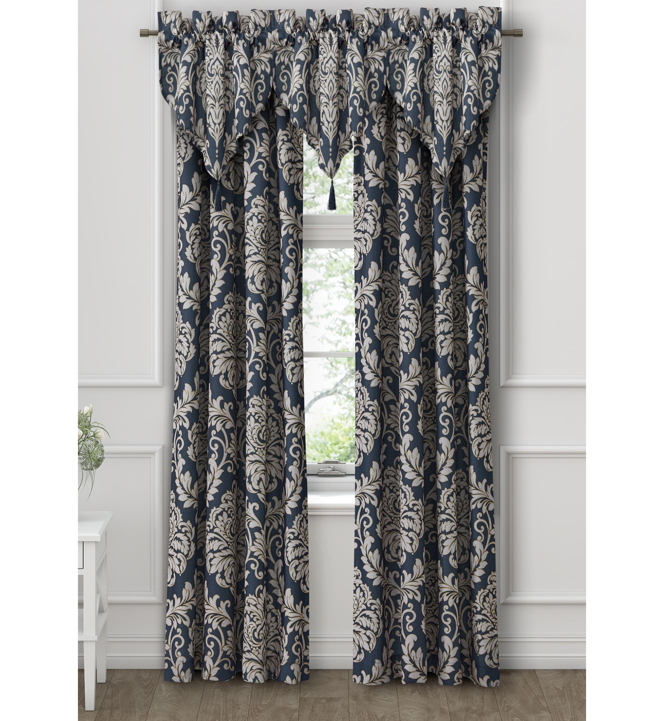 Raphael Ascot Window Valance