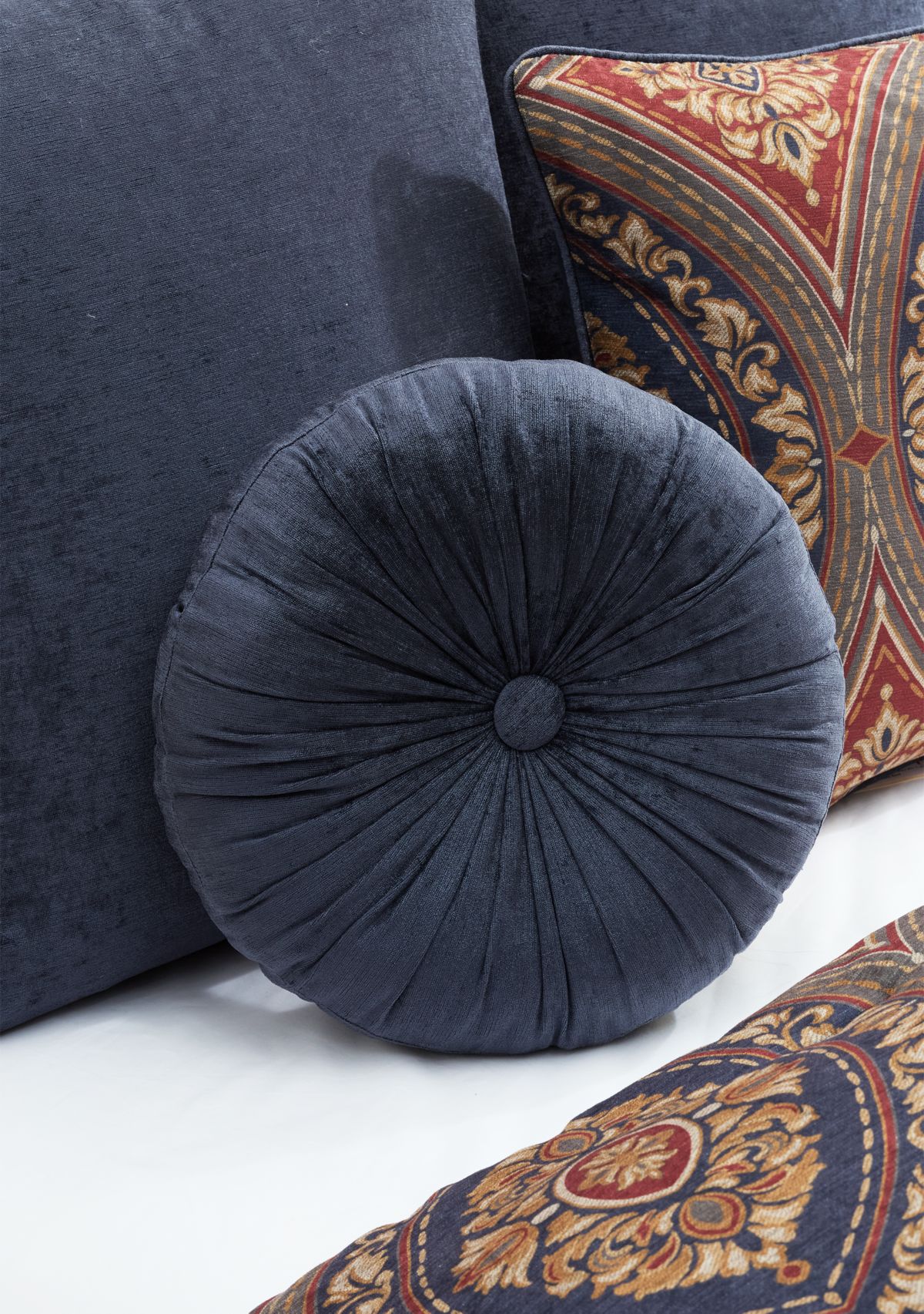 Cortona Tufted Round Decorative Throw Pillow