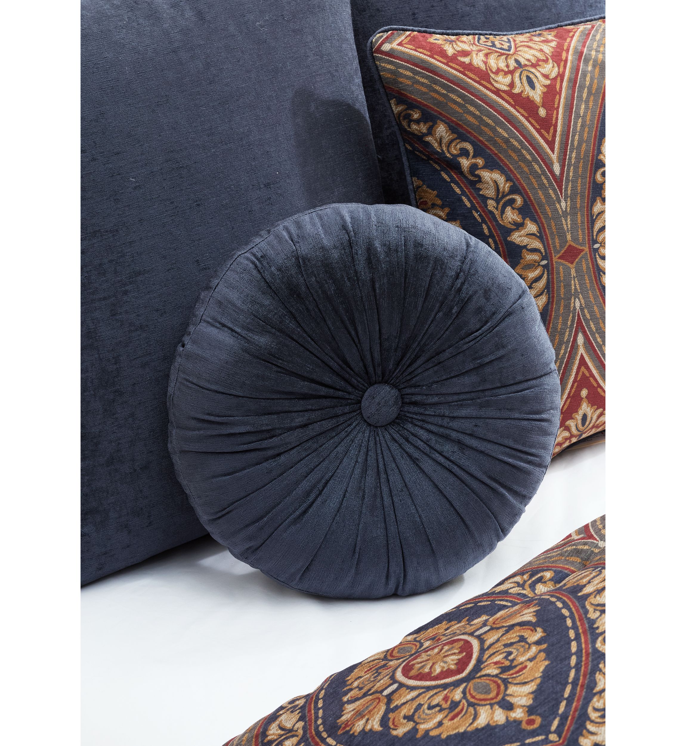 Cortona Tufted Round Decorative Throw Pillow