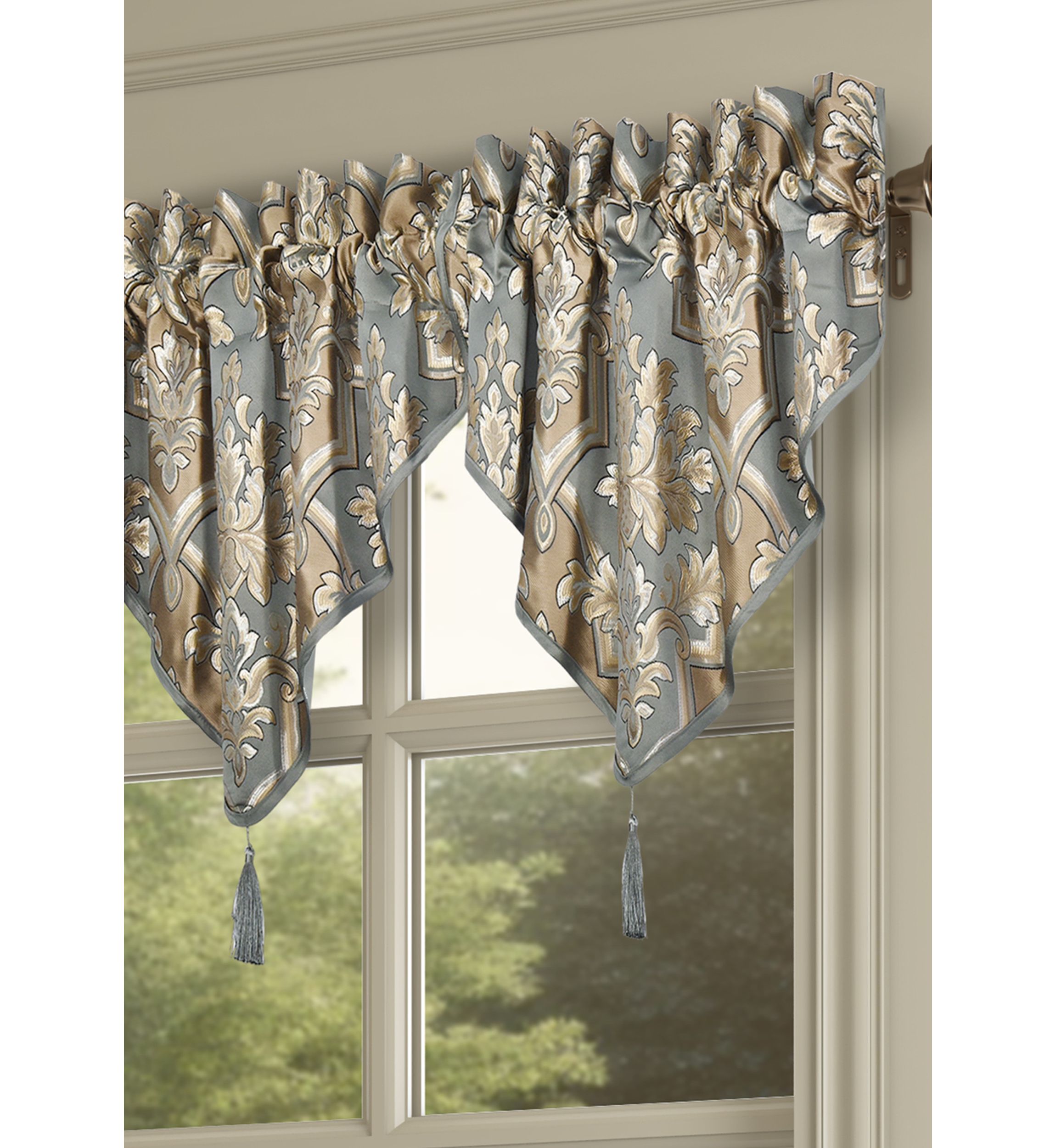 Belluno Window Ascot Valance