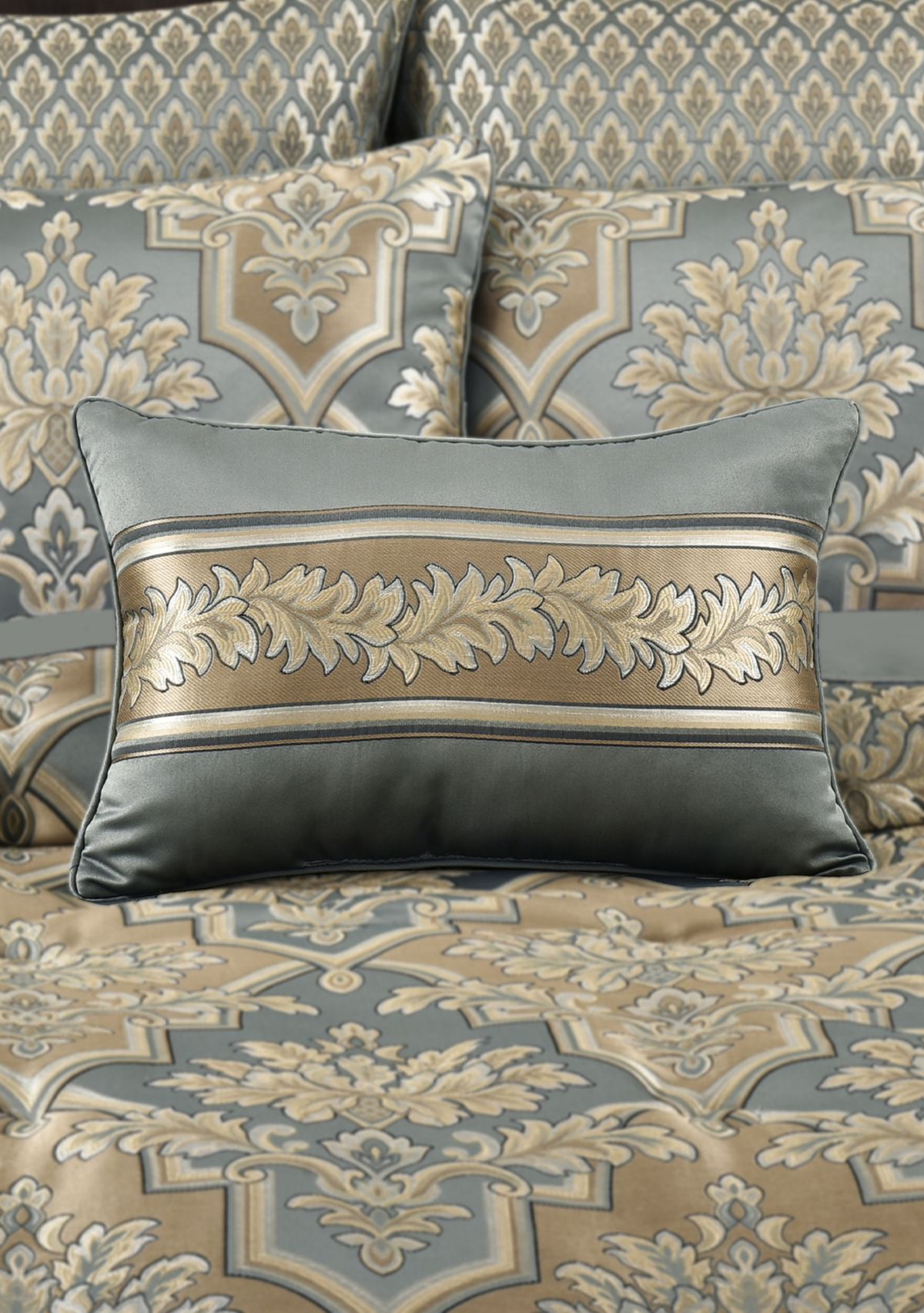 Belluno Boudoir Decorative Throw Pillow