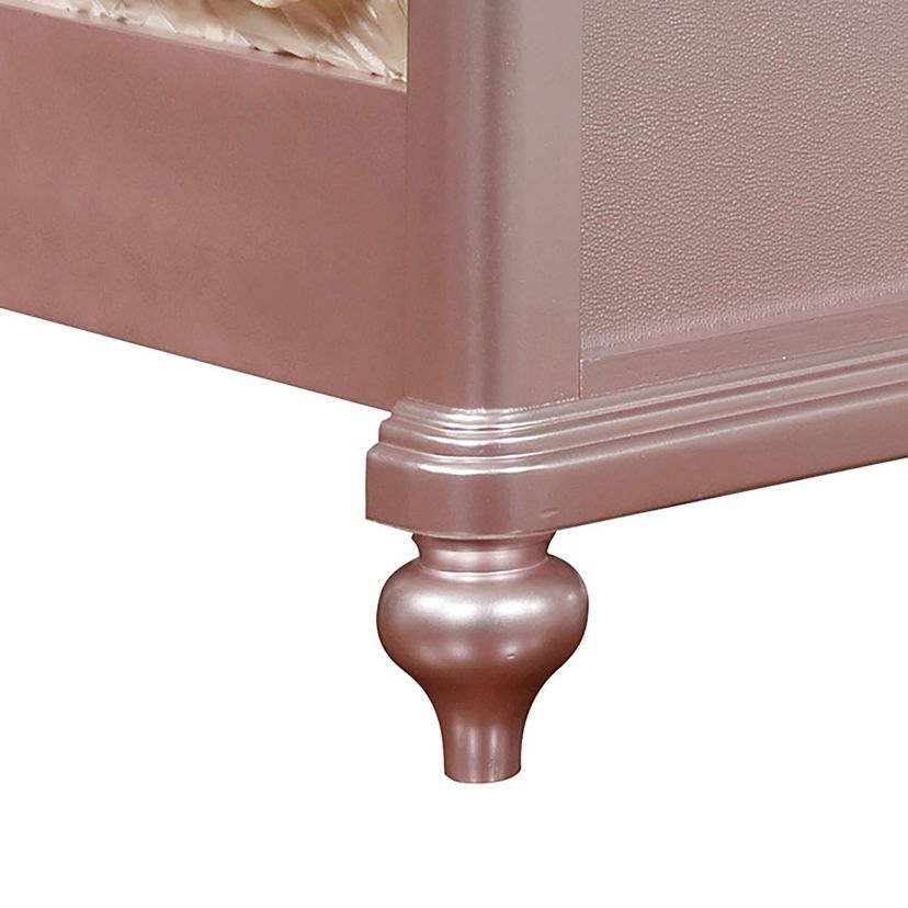 Corta Button Tufted Bed