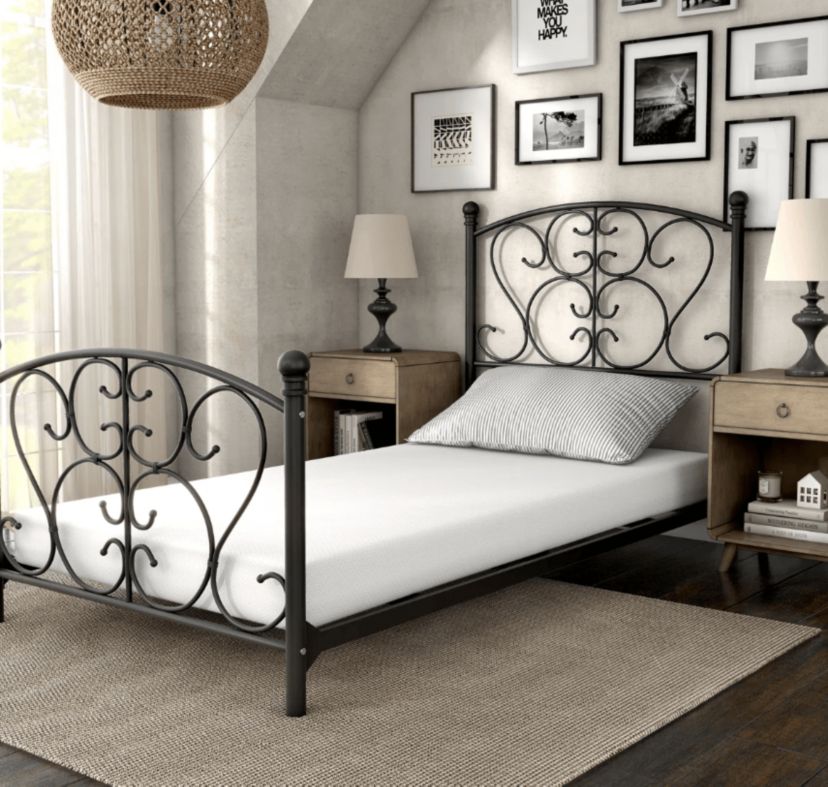 Carise 10-Inch Memory Foam Mattress