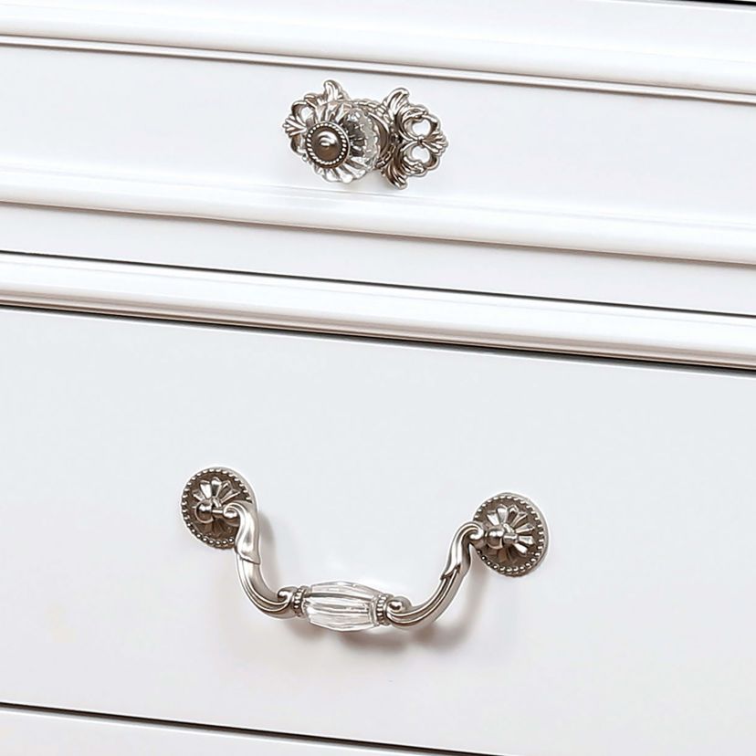 Dami Nightstand with USB Port