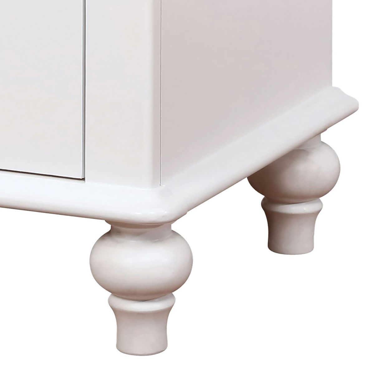 Dami Nightstand with USB Port