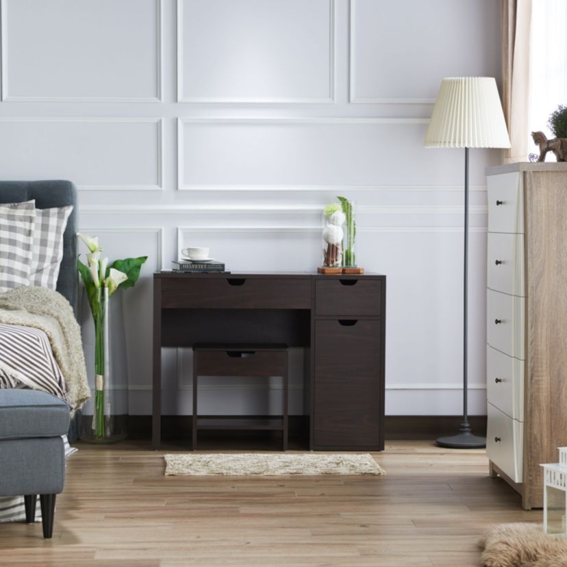 Bridget Makeup Vanity and Stool Set