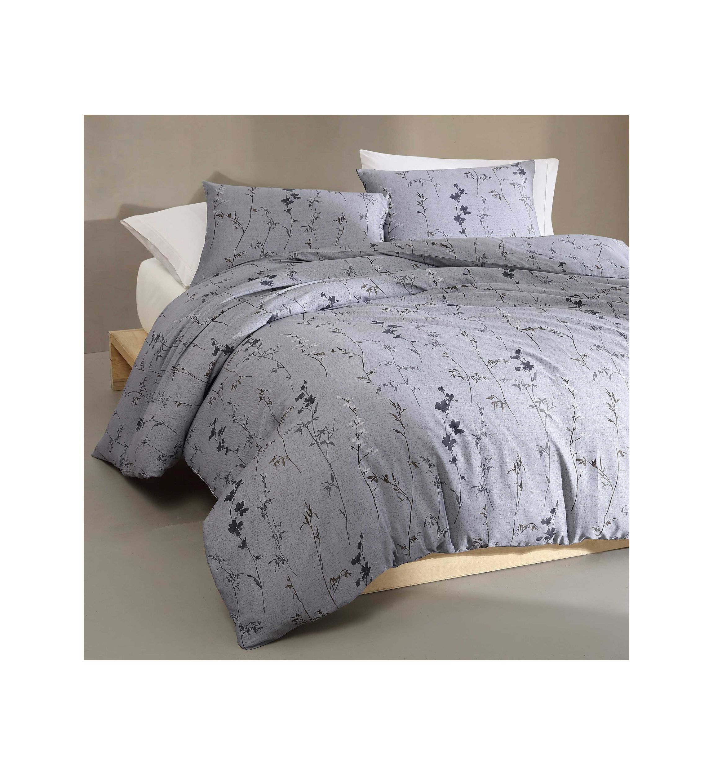 Wildflower Sateen Comforter Set