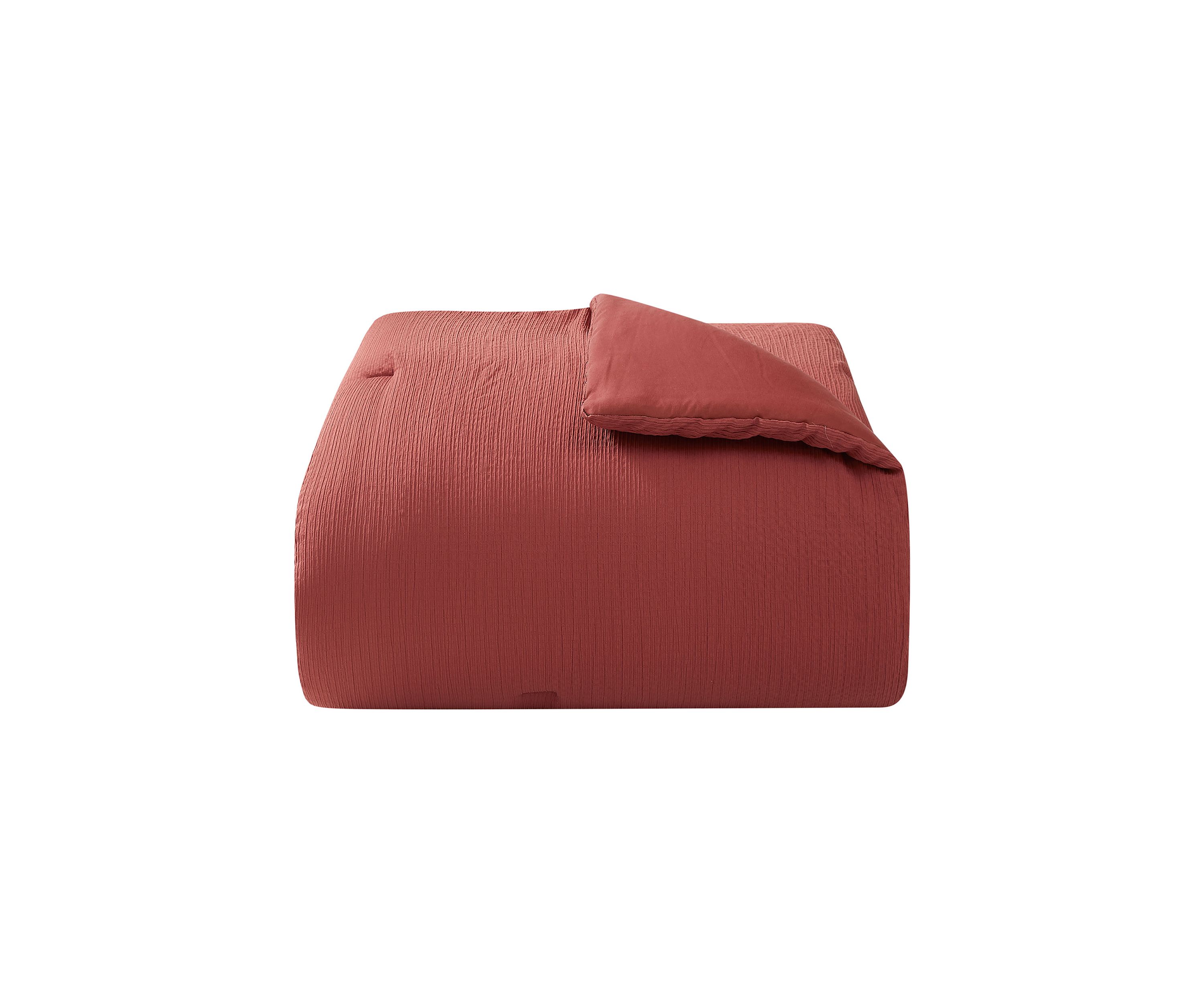 Doral Comforter Set