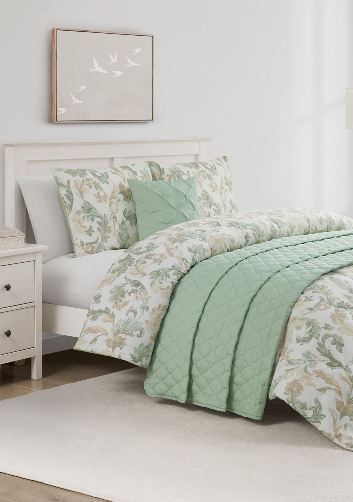 Sacramento Green 5 Piece Comforter Quilt Set