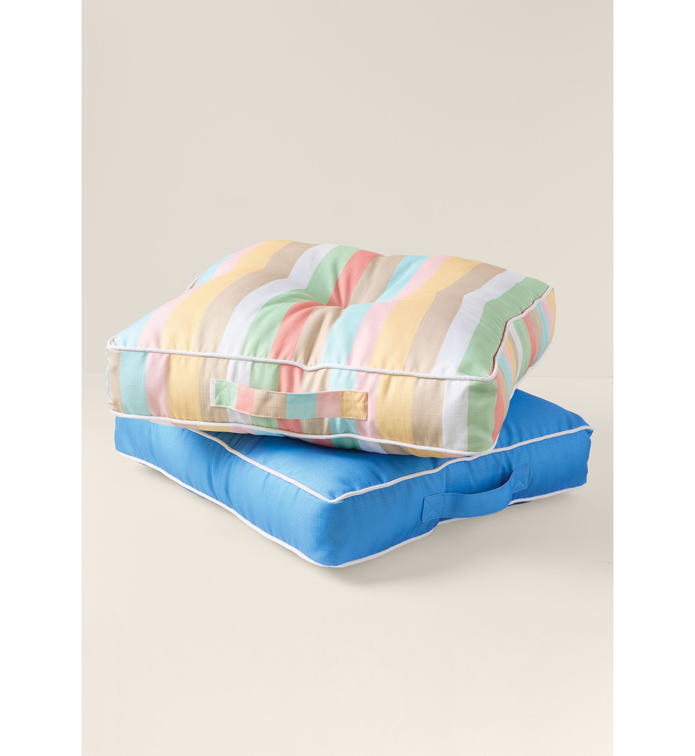 Sewing Down South x Crown & Ivy™ Queen Outdoor Floor Cushion