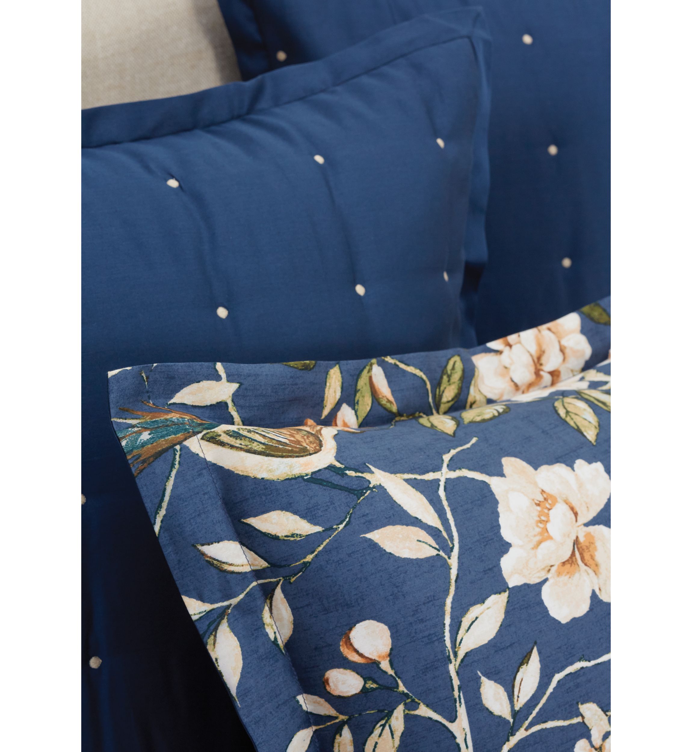 Aviary 3 Piece Comforter Set