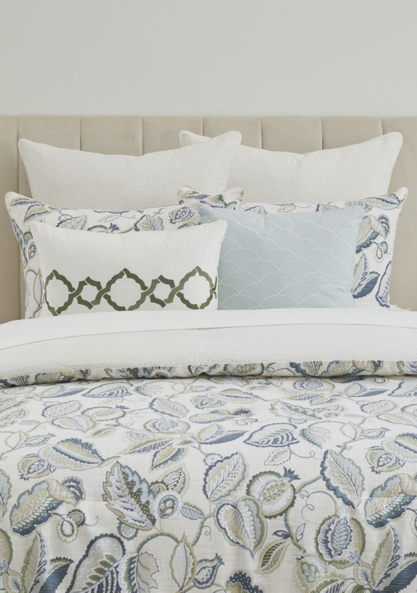 Fantasy Fleur Comforter Set