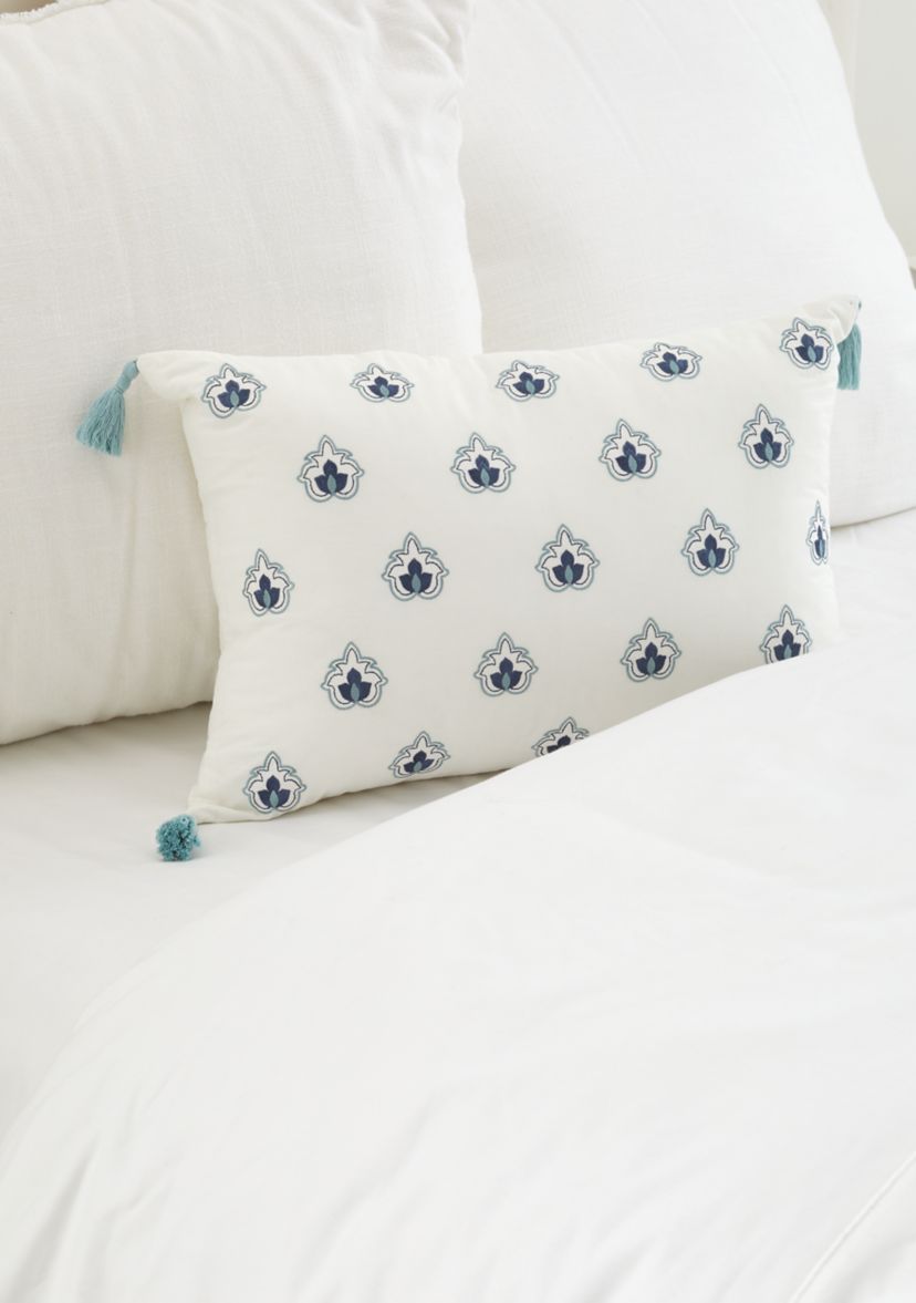 Castleford Tassel Pillow