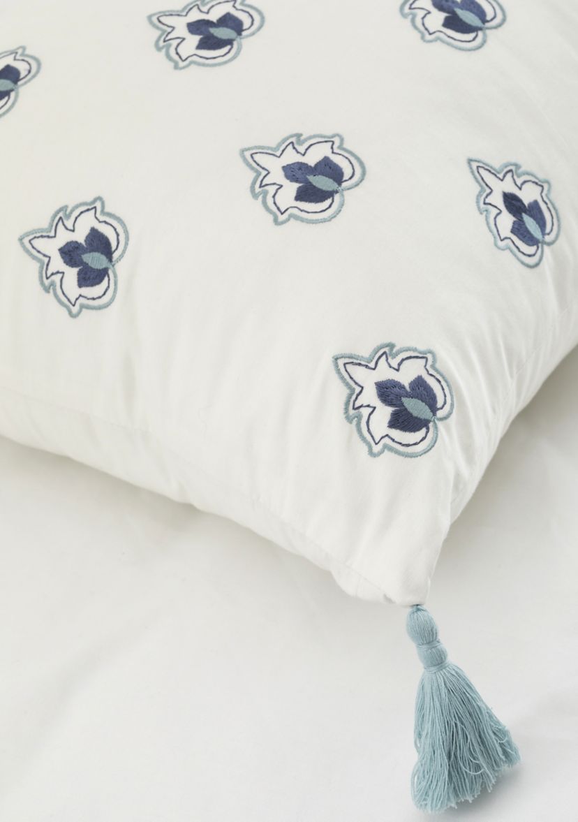 Castleford Tassel Pillow