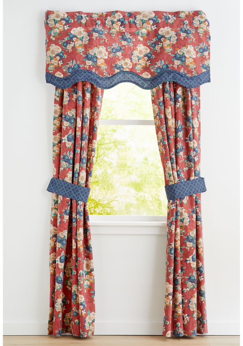 Camilla Comforter Set