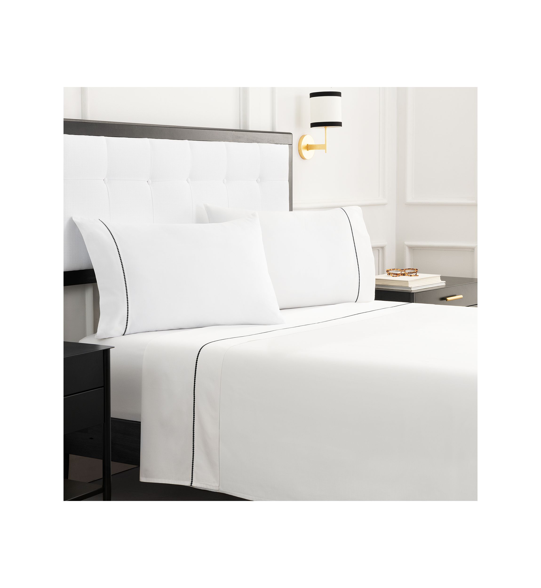 300 Thread Count Dot Sheet Set