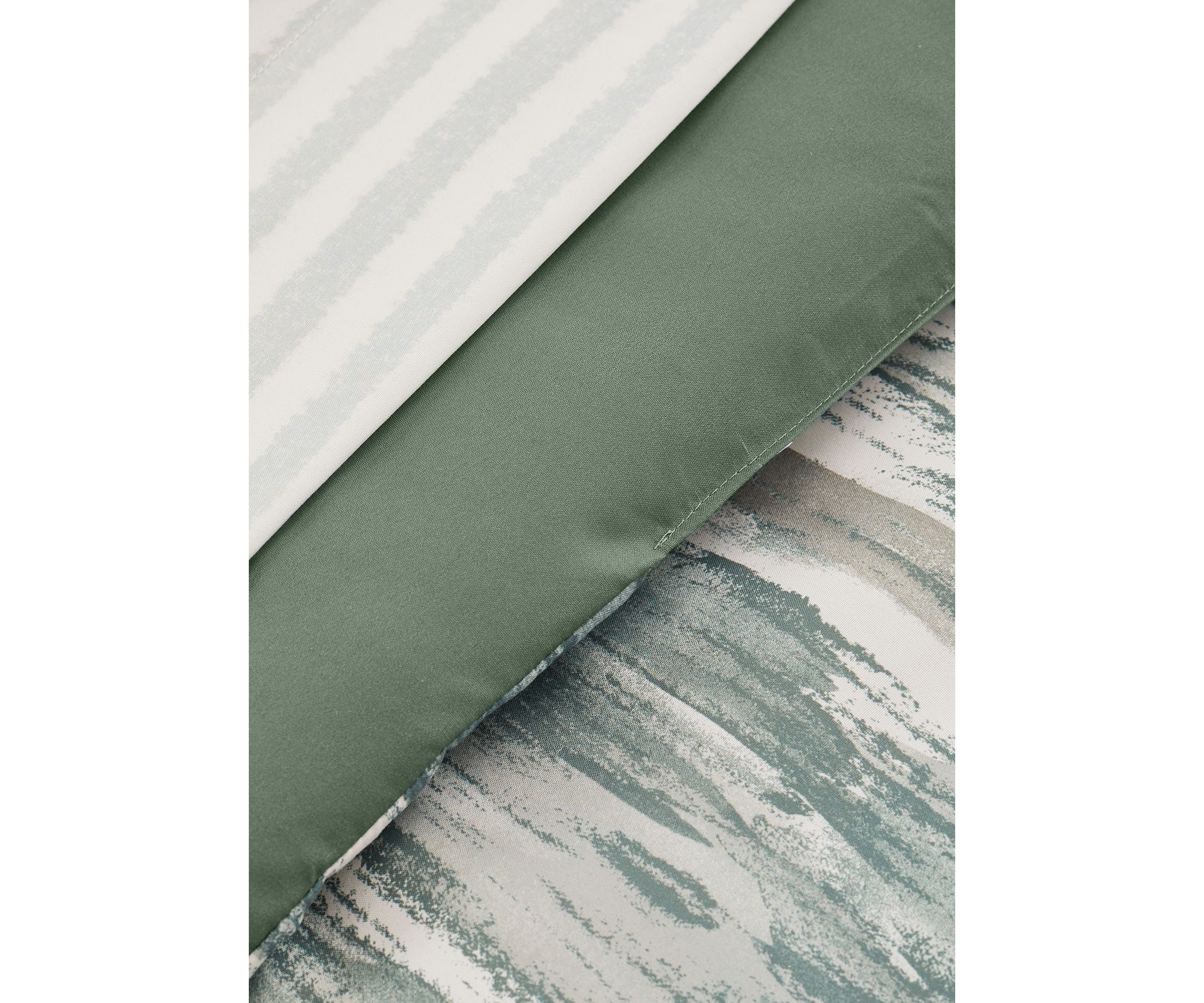 Abstract Ikat Comforter Set
