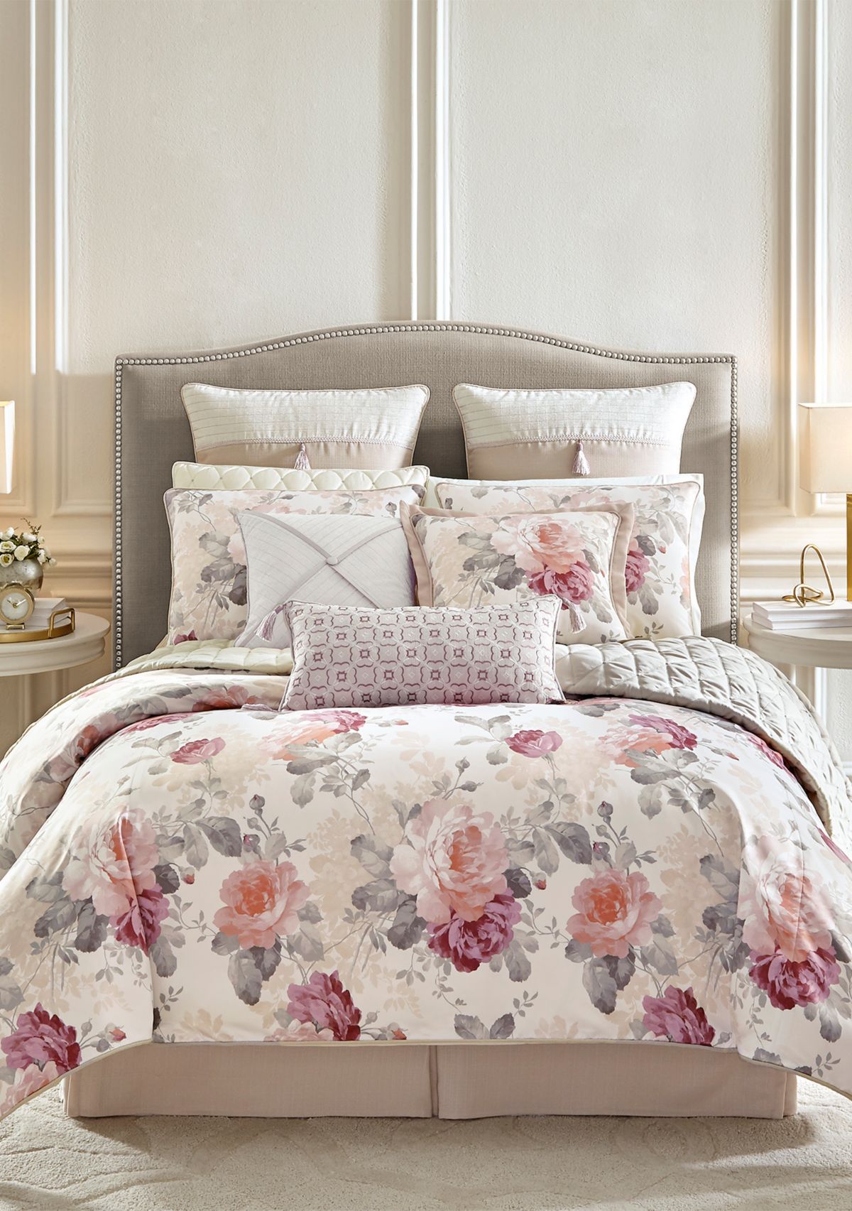 Bela Bedding Collection