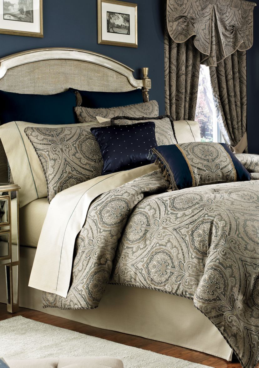 Hannah Slate Blue Full Comforter Set 80-in. x 90-in.