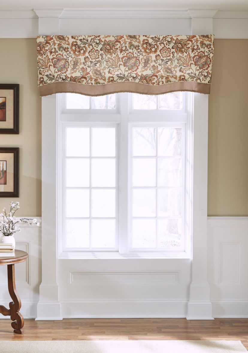 Delilah Layered Scalloped Valance