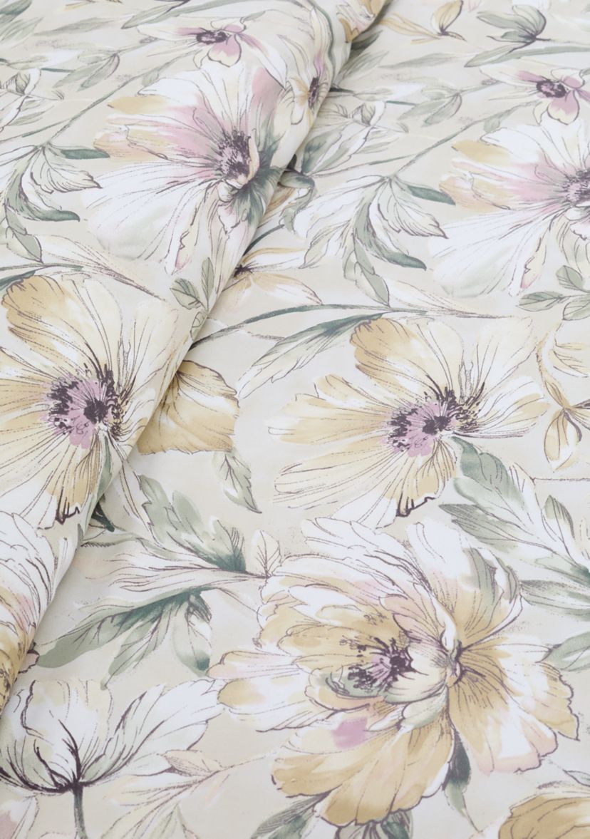 Lily Watercolor 3-Piece Comforter Set