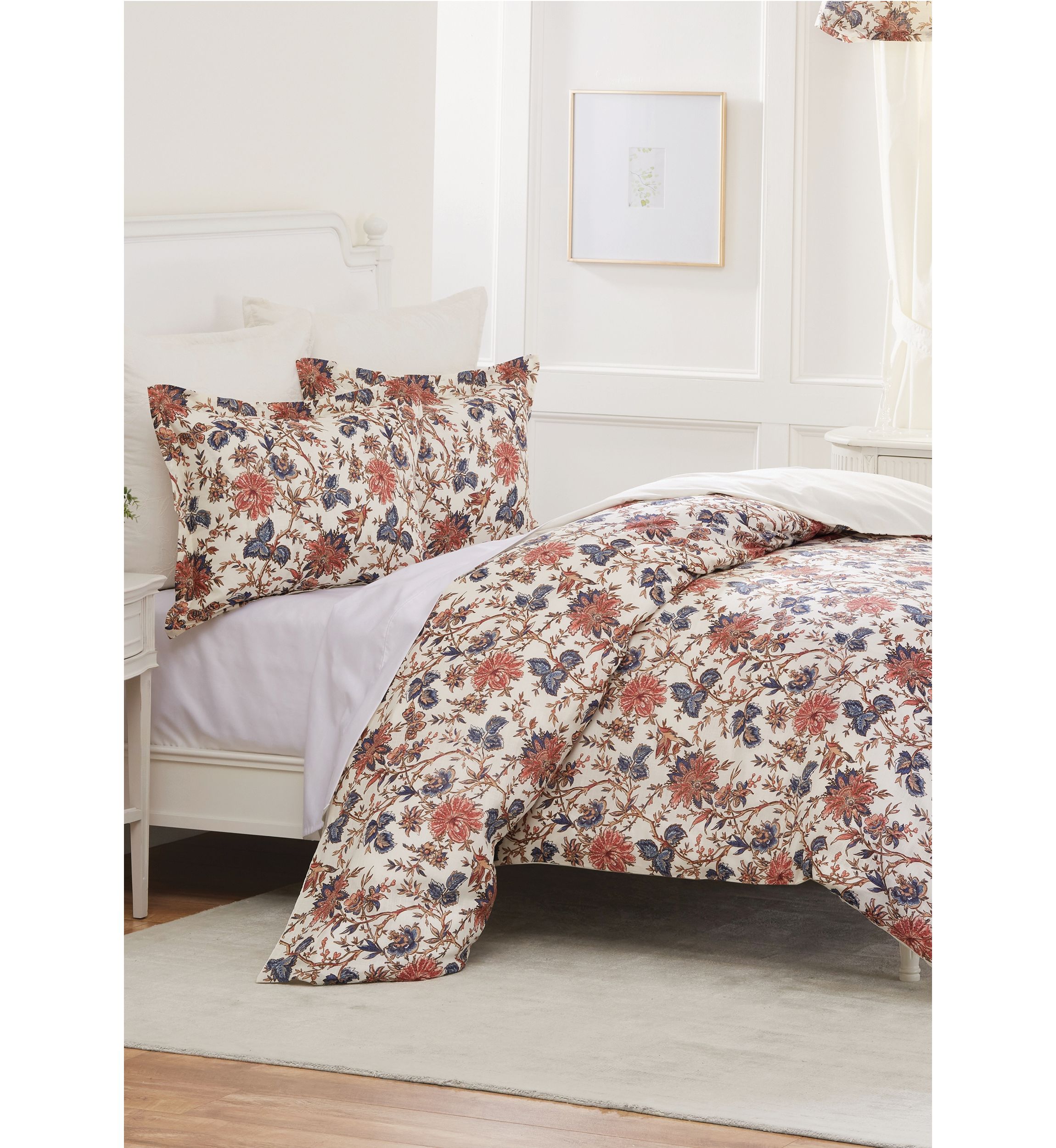 First Blooms Comforter Set