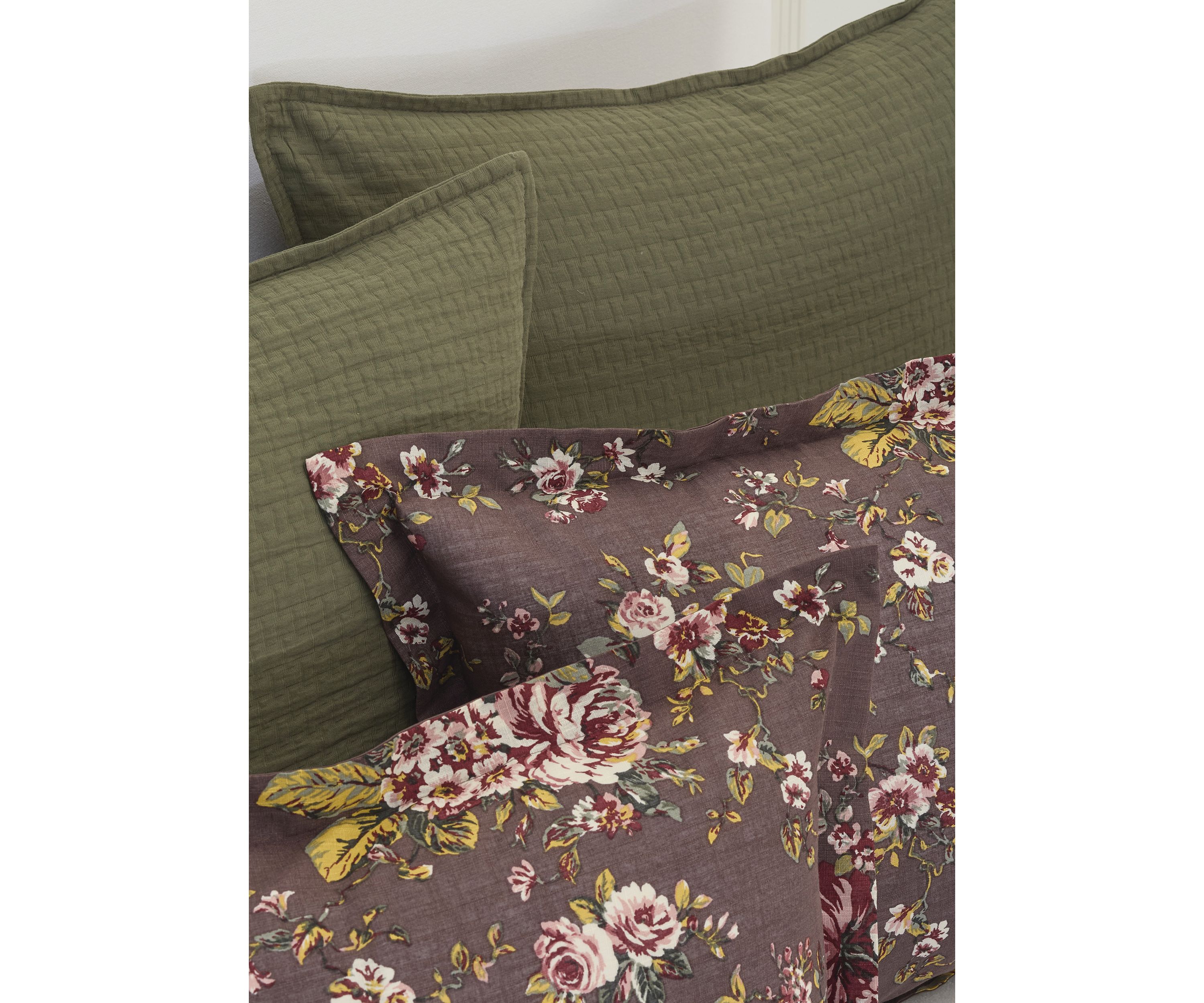 Vintage Floral Comforter Set