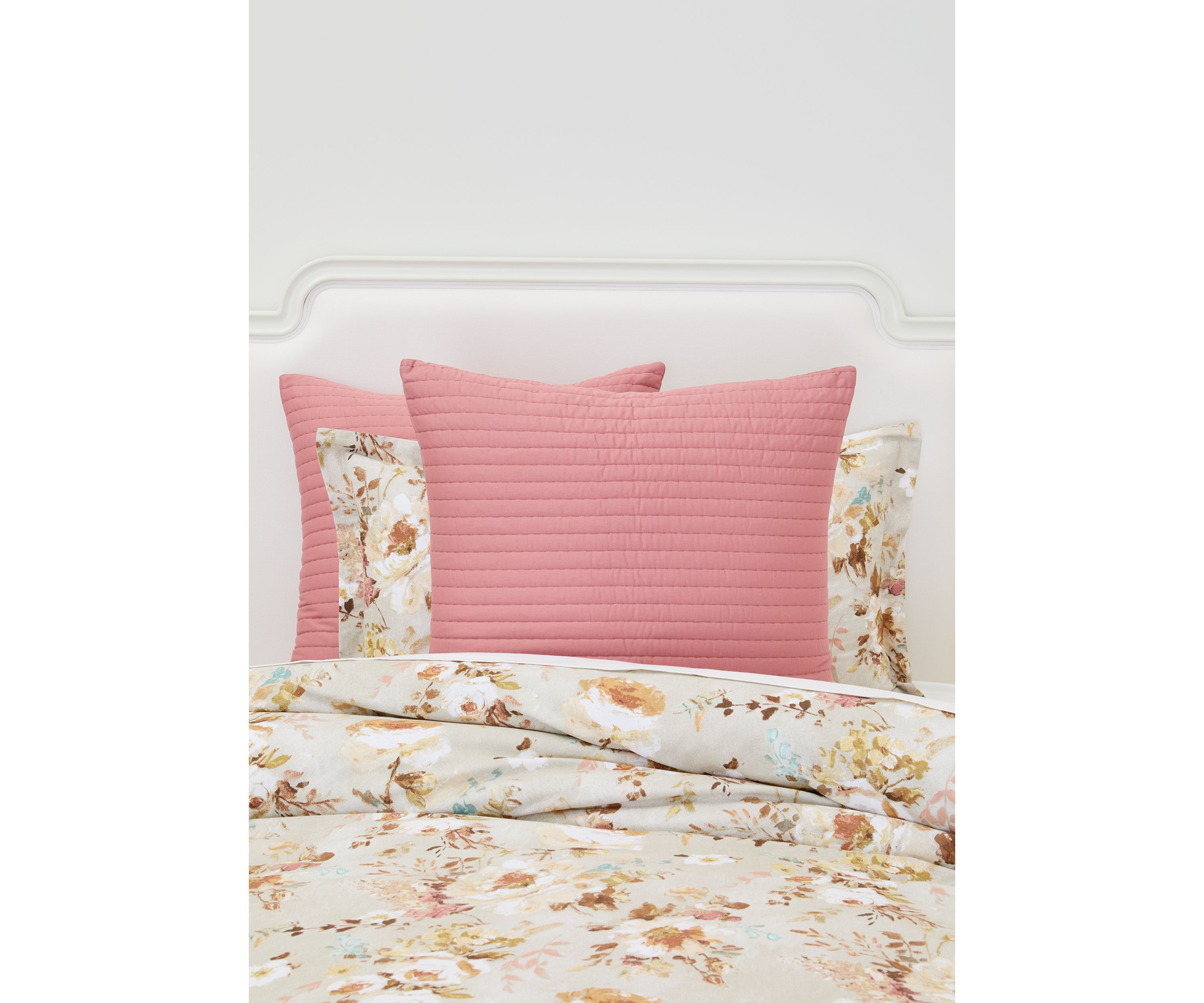 Winter Blooms Comforter Set