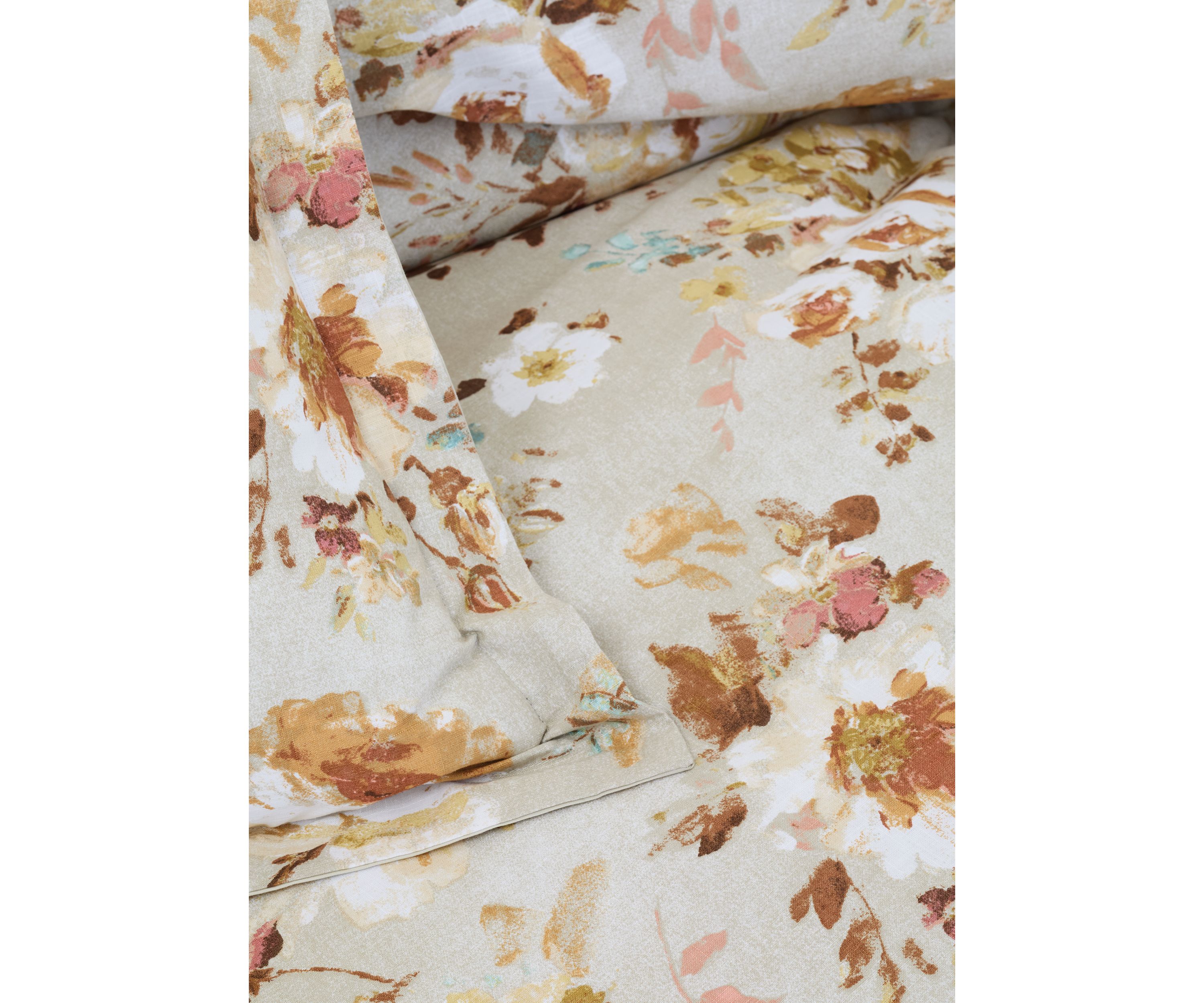 Winter Blooms Comforter Set