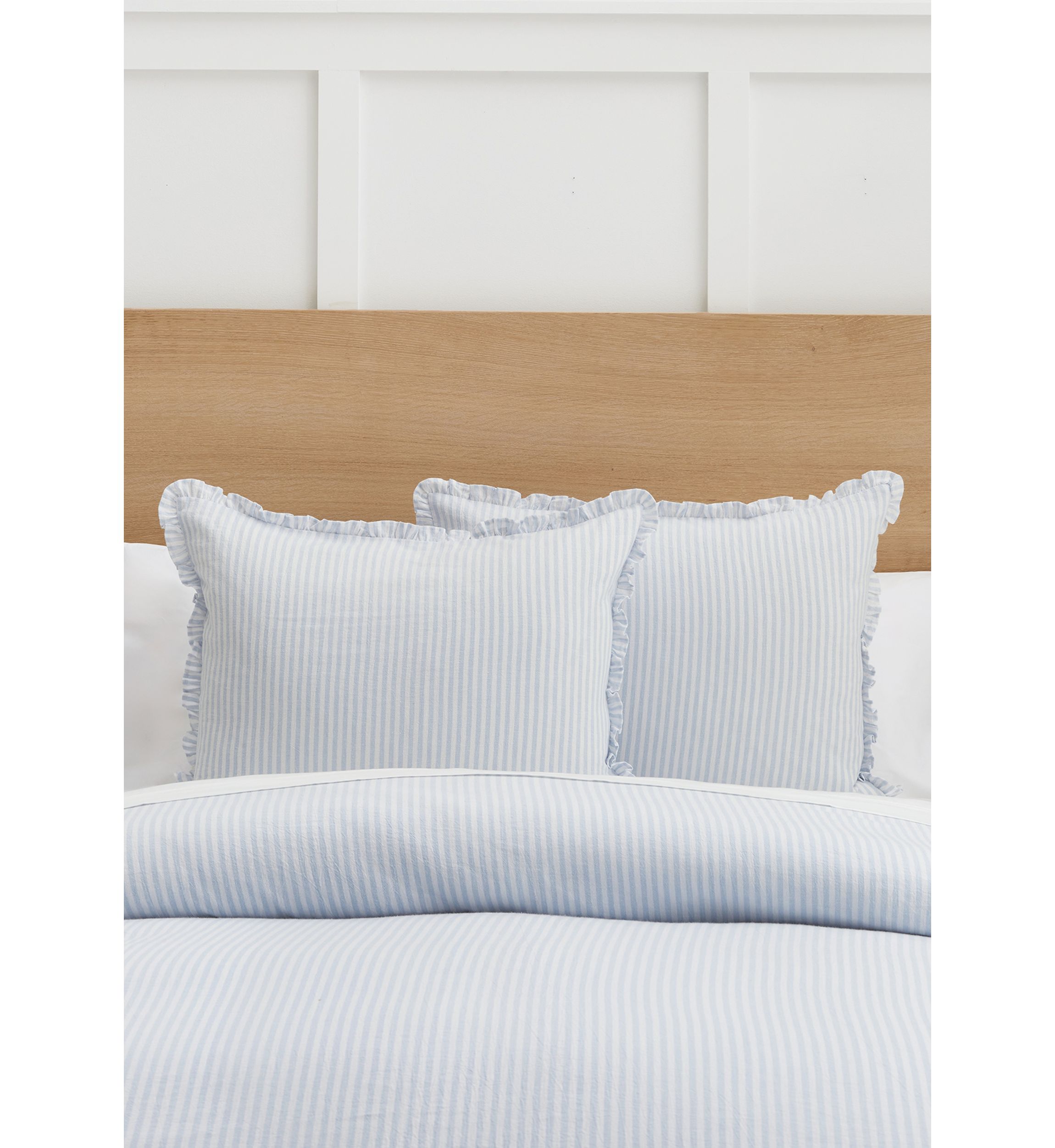 Blue Ruffle Trim Stripe Comforter