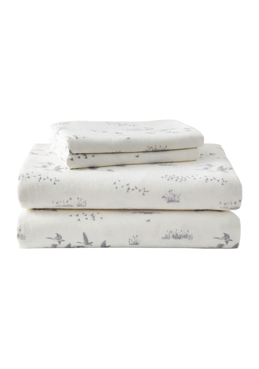 Geese Meadow Flannel Sheet Set