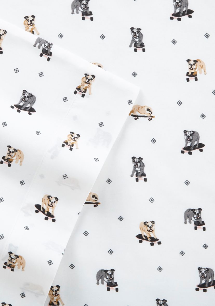 Skateboarding Bulldogs Cotton Sheet Set