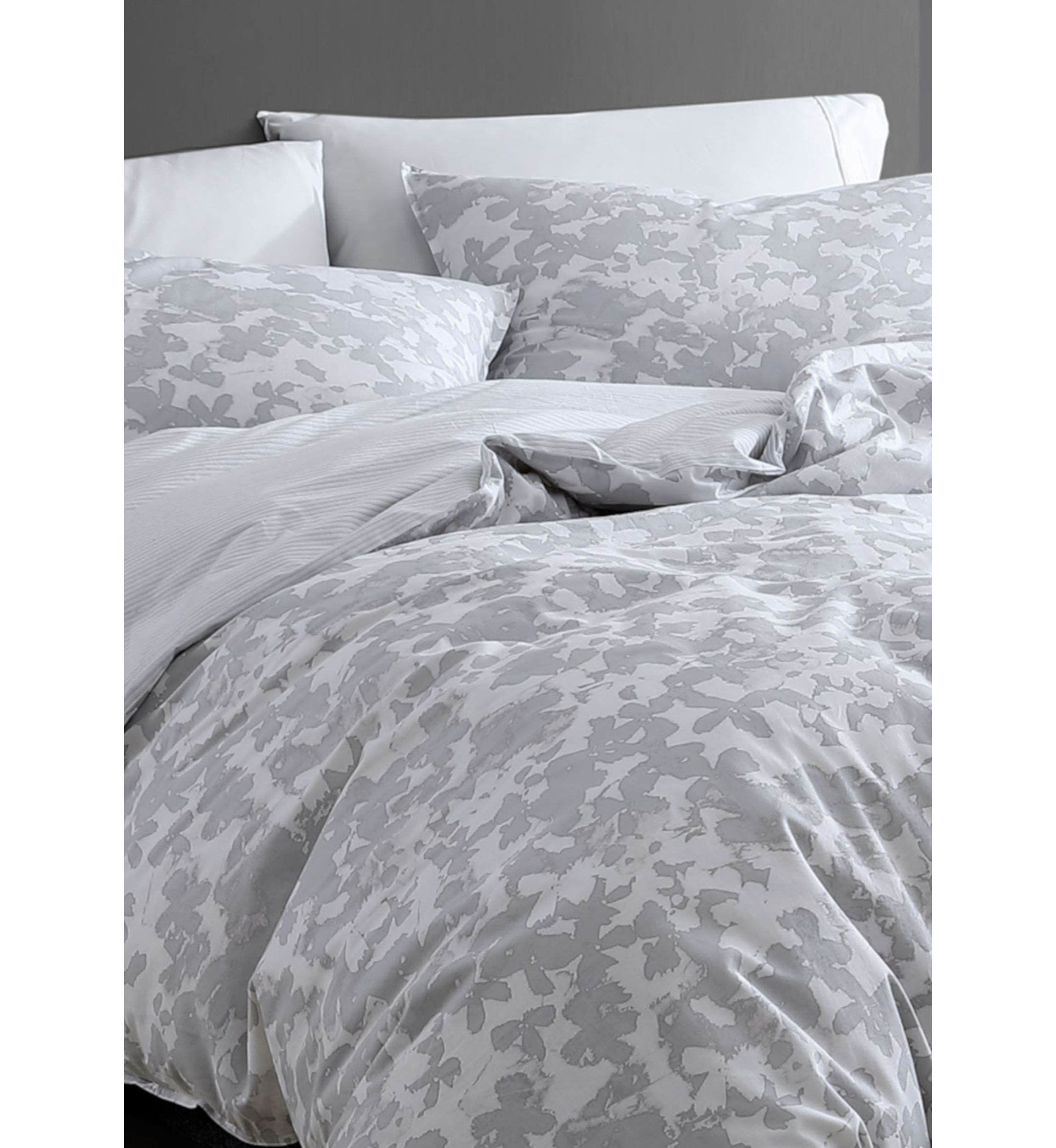 Merrion  Cotton Comforter Set