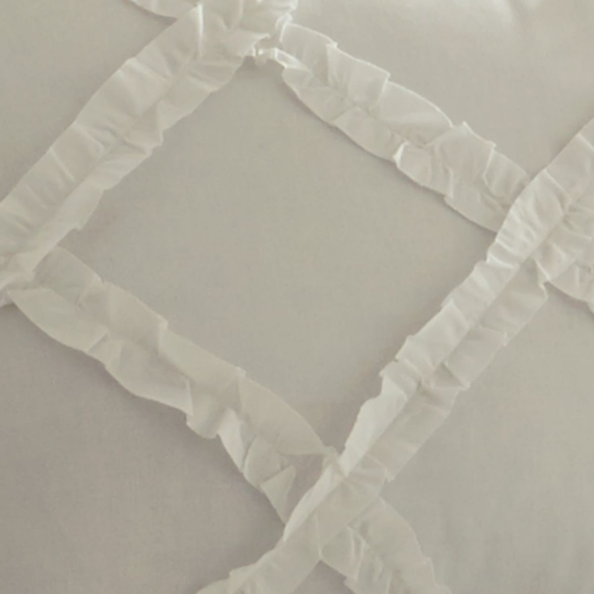 0LA Adelina Cset Fq Wht:F/Q Bedspread Open Stock:White