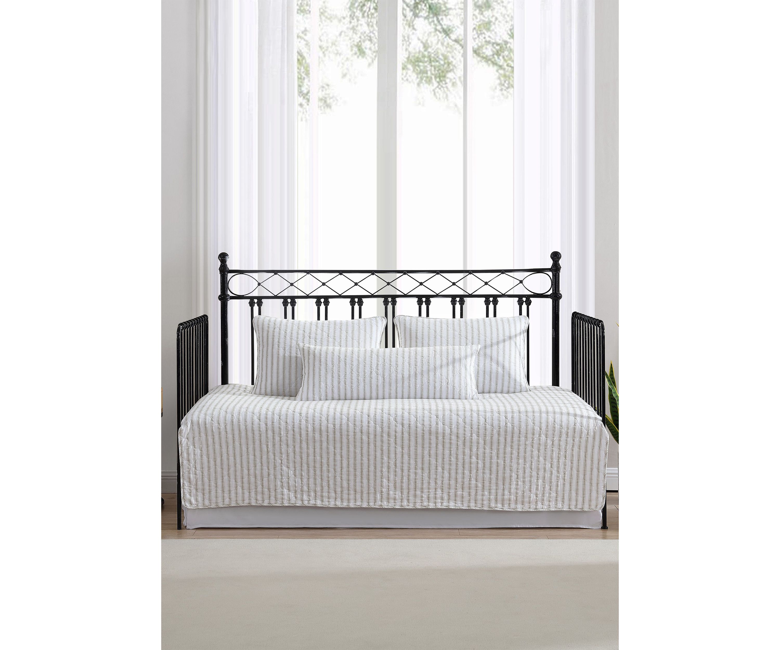 Willow Way Tic Stripe 4-Piece Cotton Daybed Set