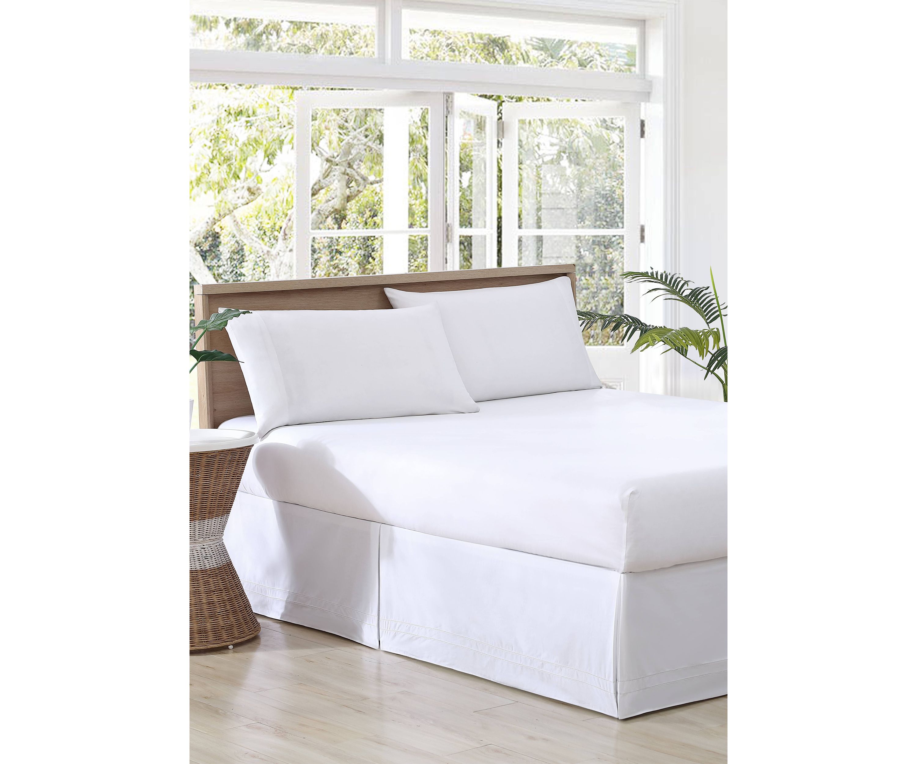 Solid Pleated 1-Piece Sateen Cotton Bedskirt