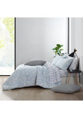 Marimekko Pieni Unikko 2-Piece Cotton Comforter Set | belk