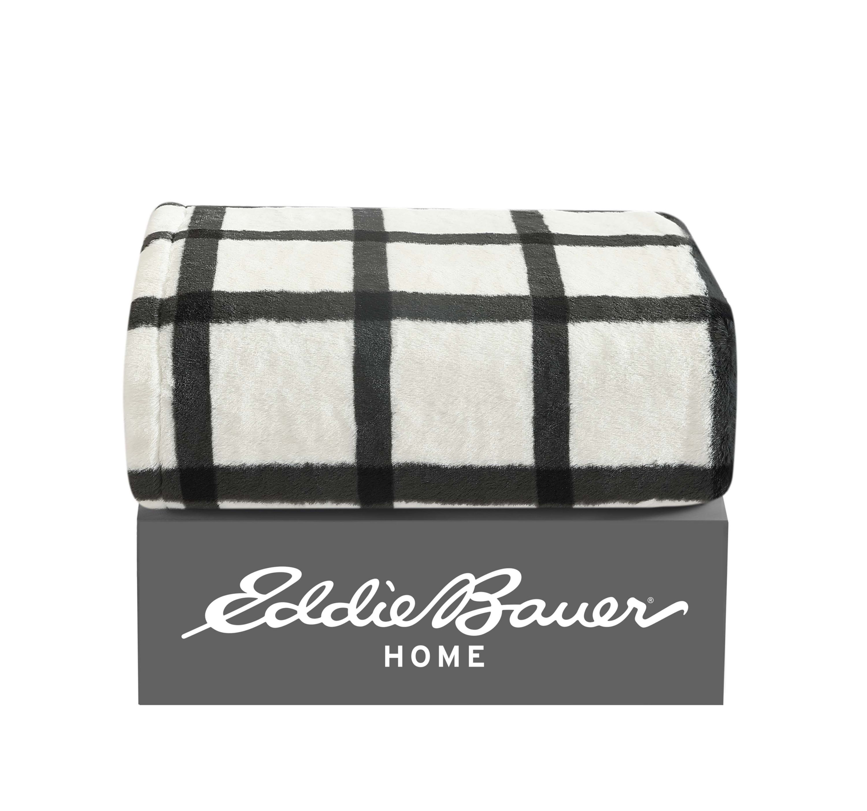Bunkhouse Plaid Sherpa Reversible Throw Blanket