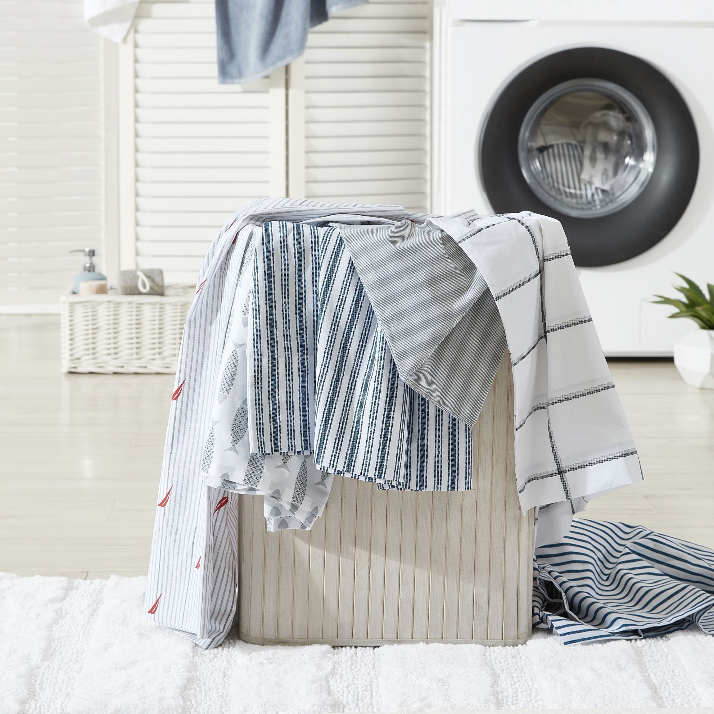 Woodblock Fish 100% Cotton Percale- 4 Piece- Sheet Set